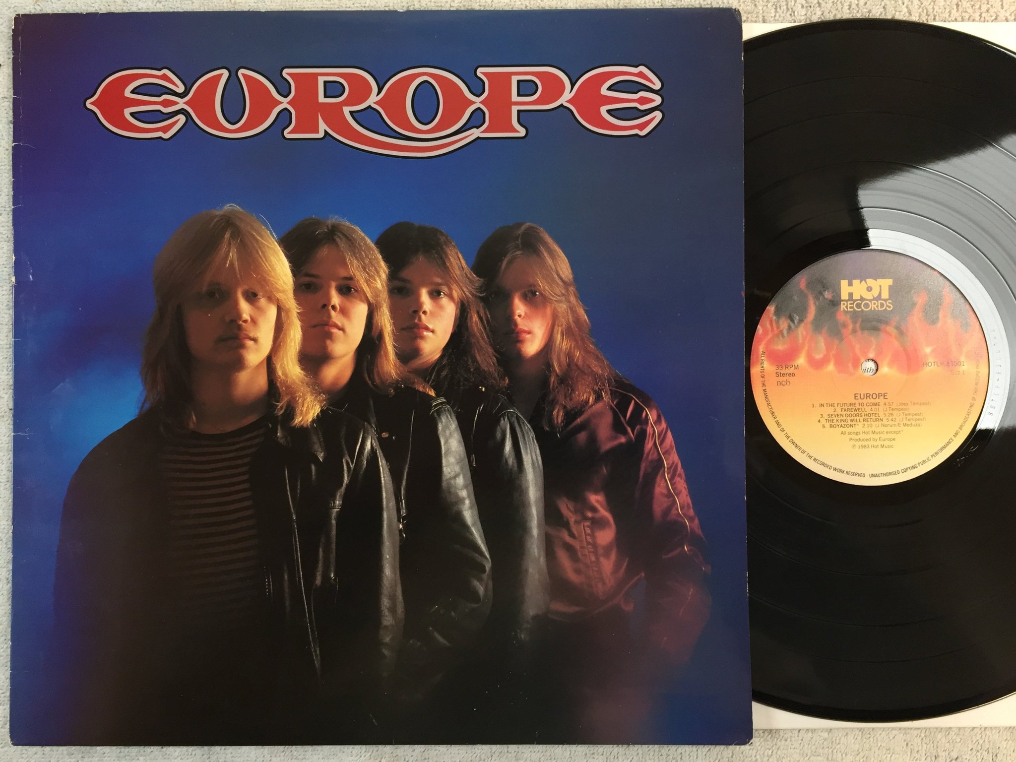 Omslagsbild för skivan EUROPE s/t LP -83 Swe HOT RECORDS HOTLP 83001