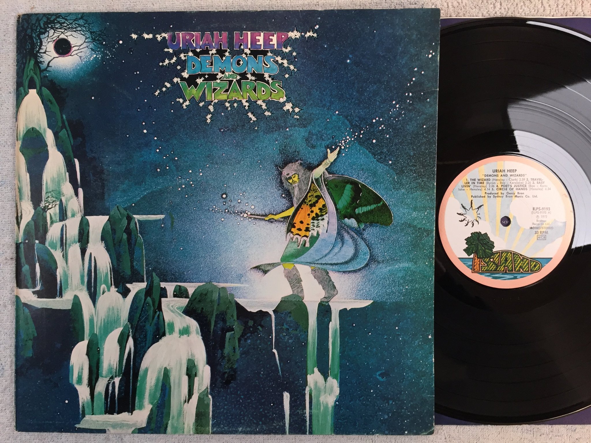 Omslagsbild för skivan URIAH HEEP demons and wizards LP -72 ncb ISLAND 9193