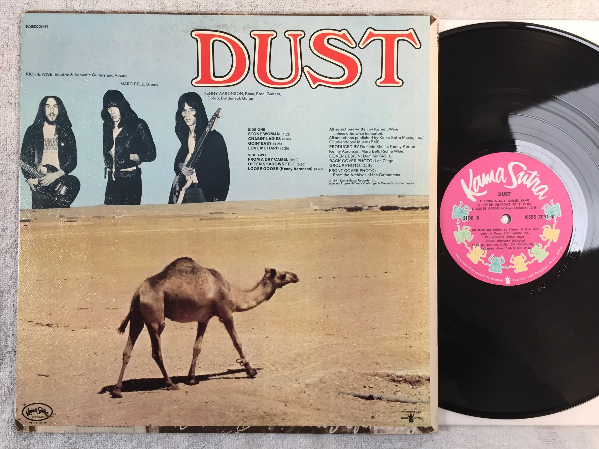 Omslagsbild för skivan DUST s/t LP US KAMA SUTRA KSBS 2041 classic hard rock!!!