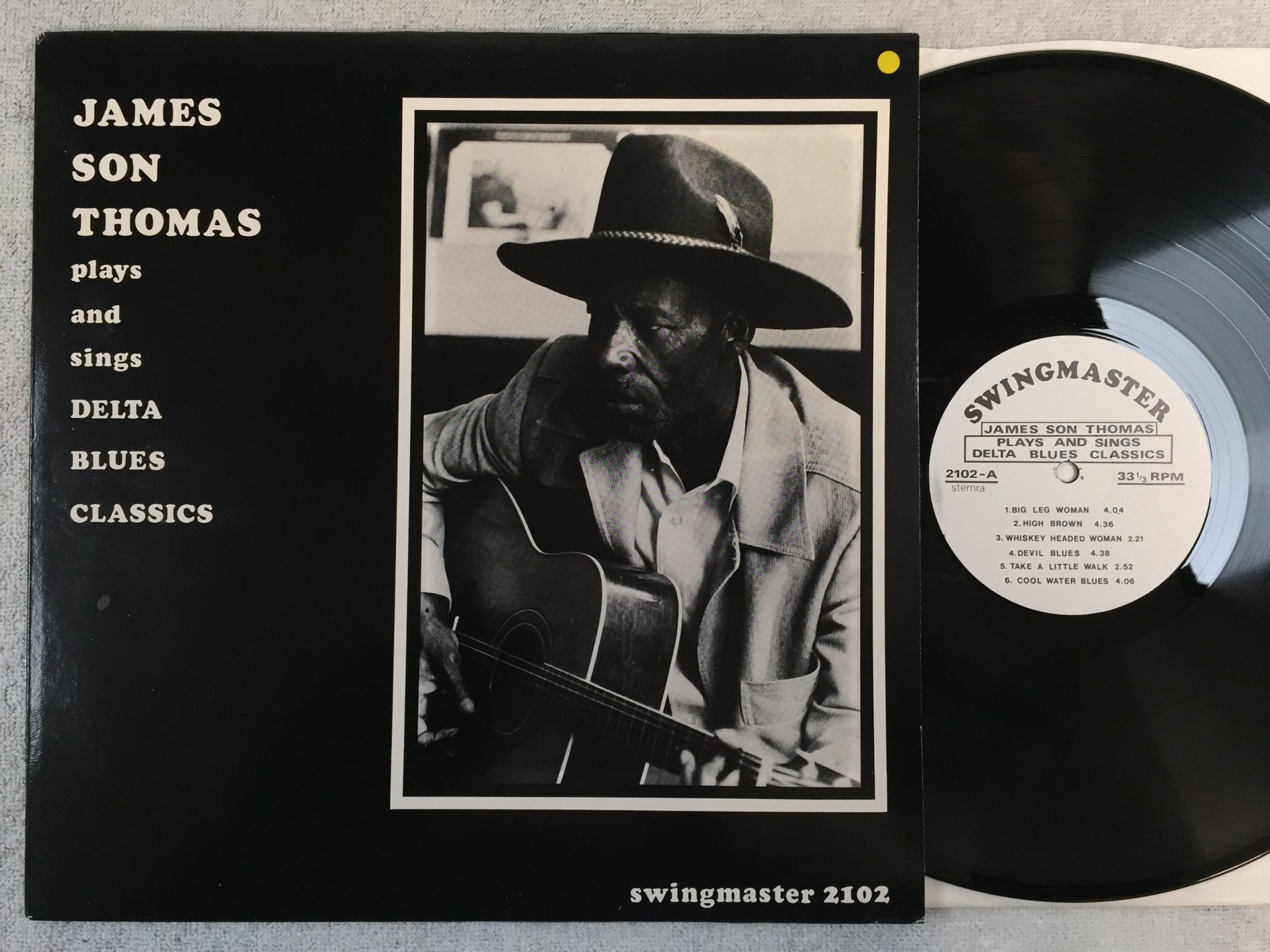 Omslagsbild för skivan JAMES SON THOMAS Plays And Sings... LP -81 SWINGMASTER 2102 rare!!!
