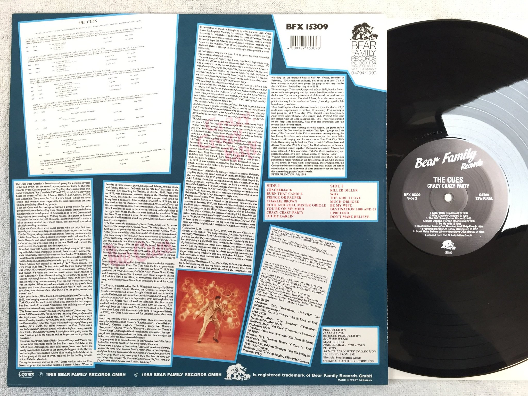 Omslagsbild för skivan THE CUES crazy crazy party LP Ger BEAR FAMILY BFX 15309
