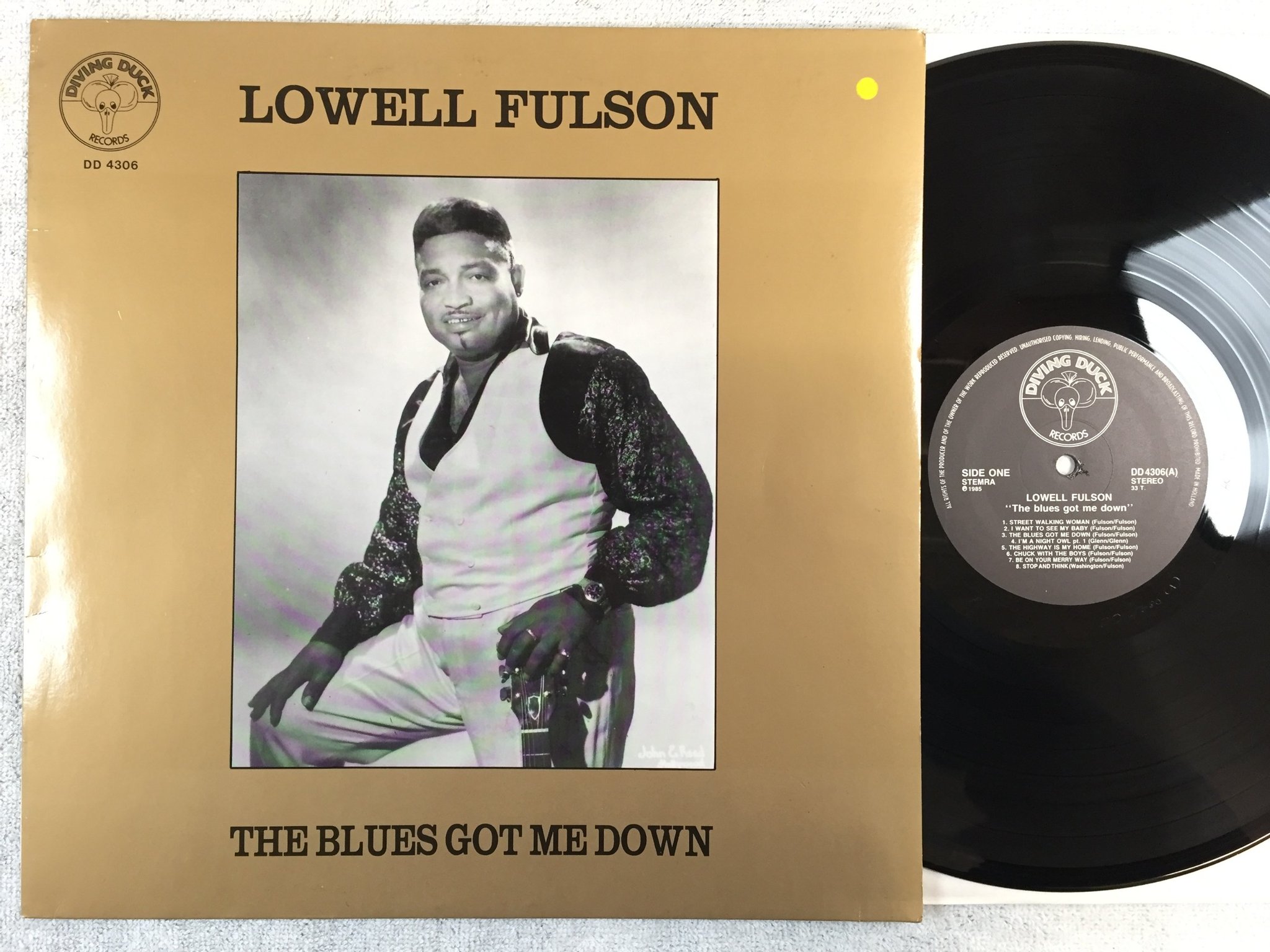Omslagsbild för skivan LOWELL FULSON the blues got me down LP -85 Hol DIVING DUCK DD 4306