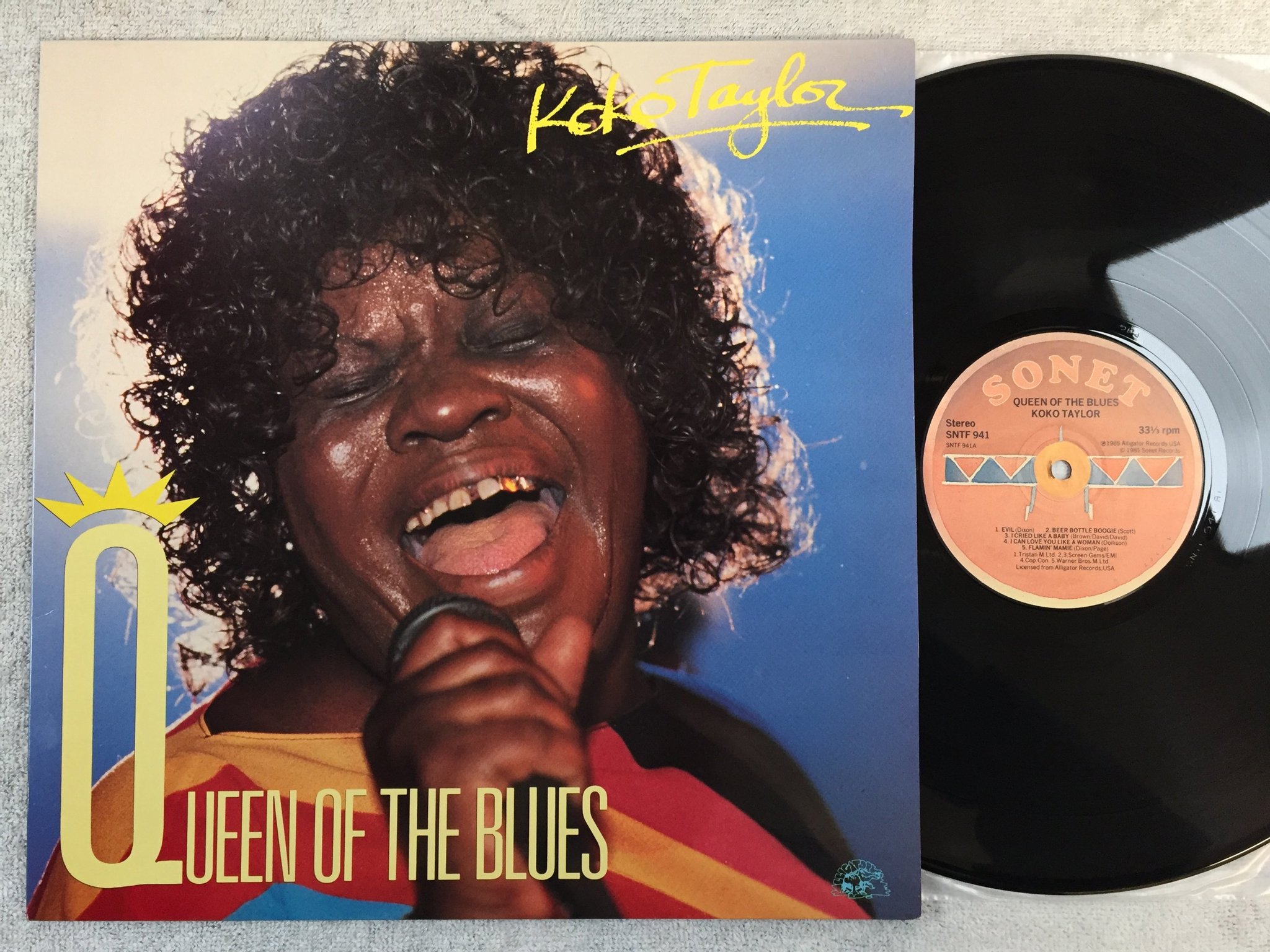 Omslagsbild för skivan KOKO TAYLOR queen of the blues LP -85 UK SONET SNTF 941