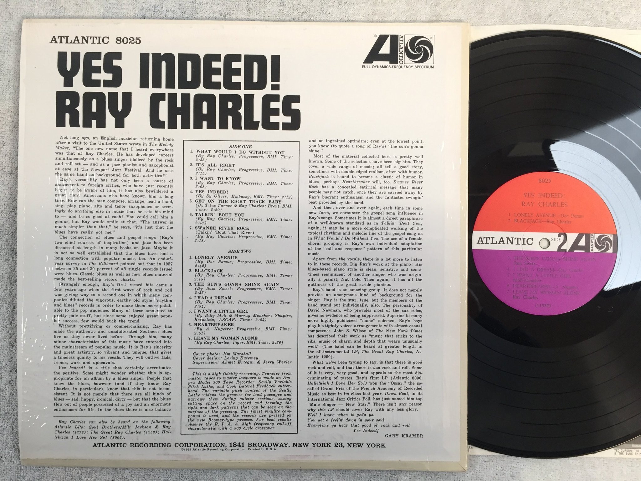 Omslagsbild för skivan RAY CHARLES yes indeed! LP US ATLANTIC SD 8025 