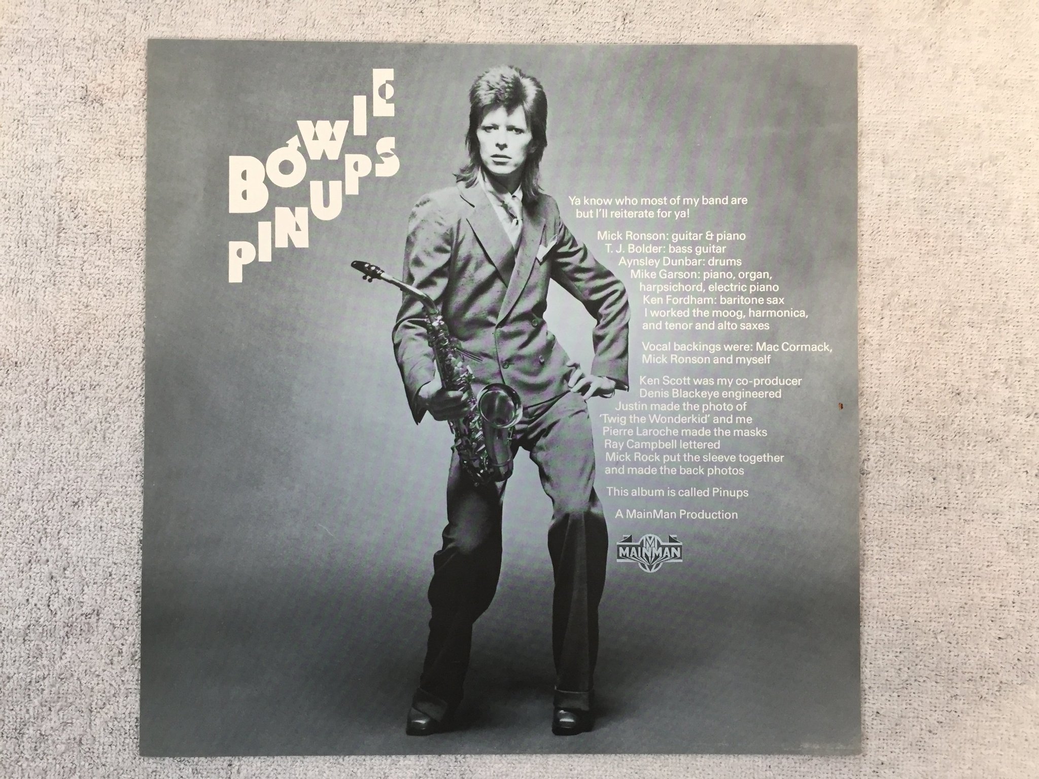 Omslagsbild för skivan DAVID BOWIE pin-ups LP -73 Can RCA RS-1003 