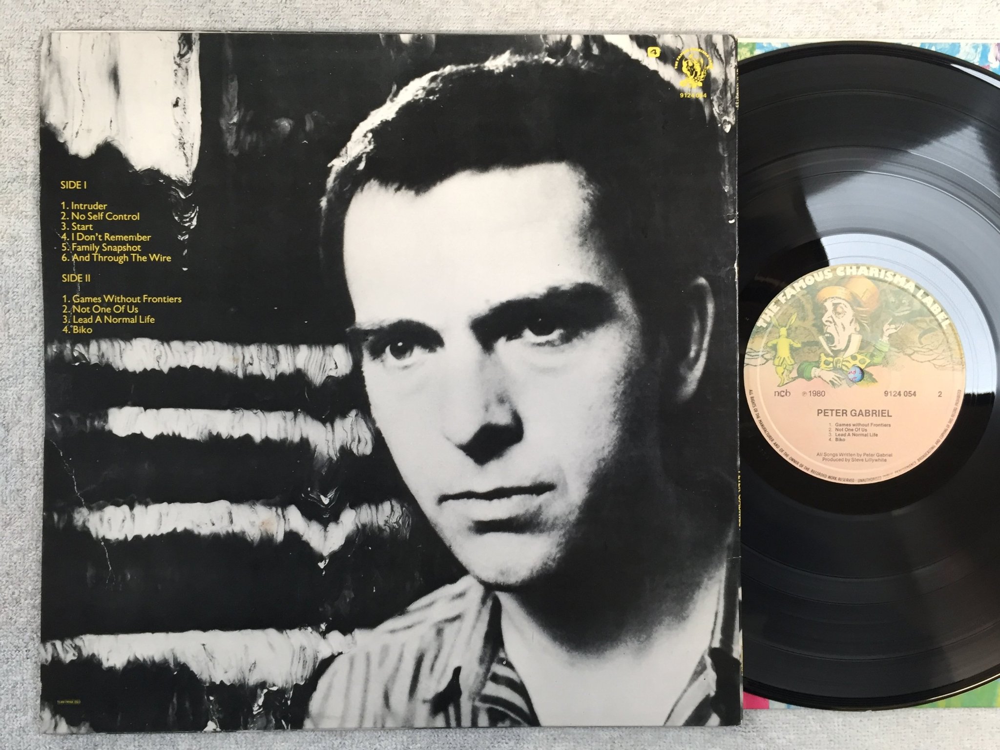 Omslagsbild för skivan PETER GABRIEL s/t LP -80 ncb CHARISMA 9124054