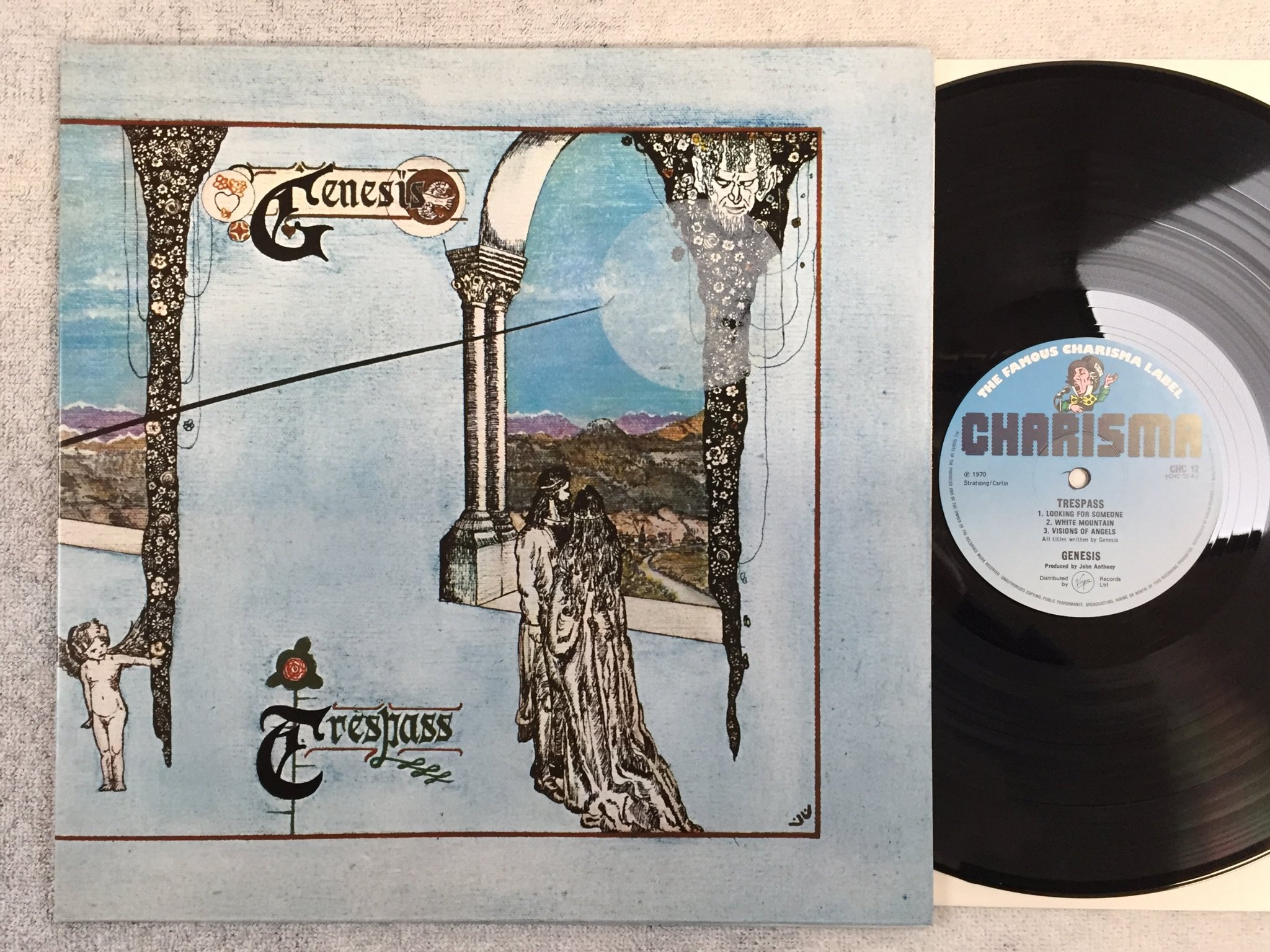 Omslagsbild för skivan GENESIS trespass LP re -73/8? CHARISMA CHC 12