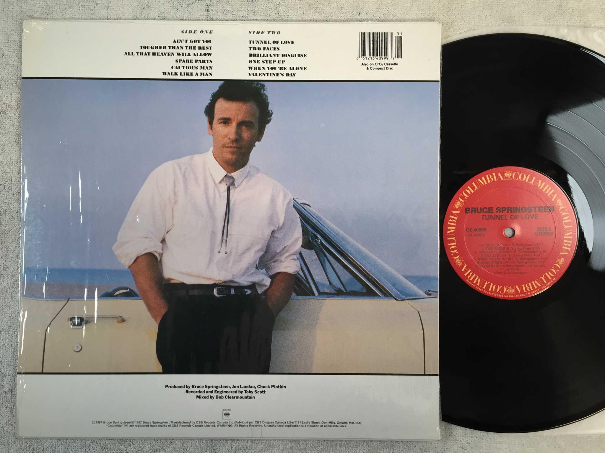 Omslagsbild för skivan BRUCE SPRINGSTEEN tunnel of love LP -87 Can COLUMBIA OC 40999