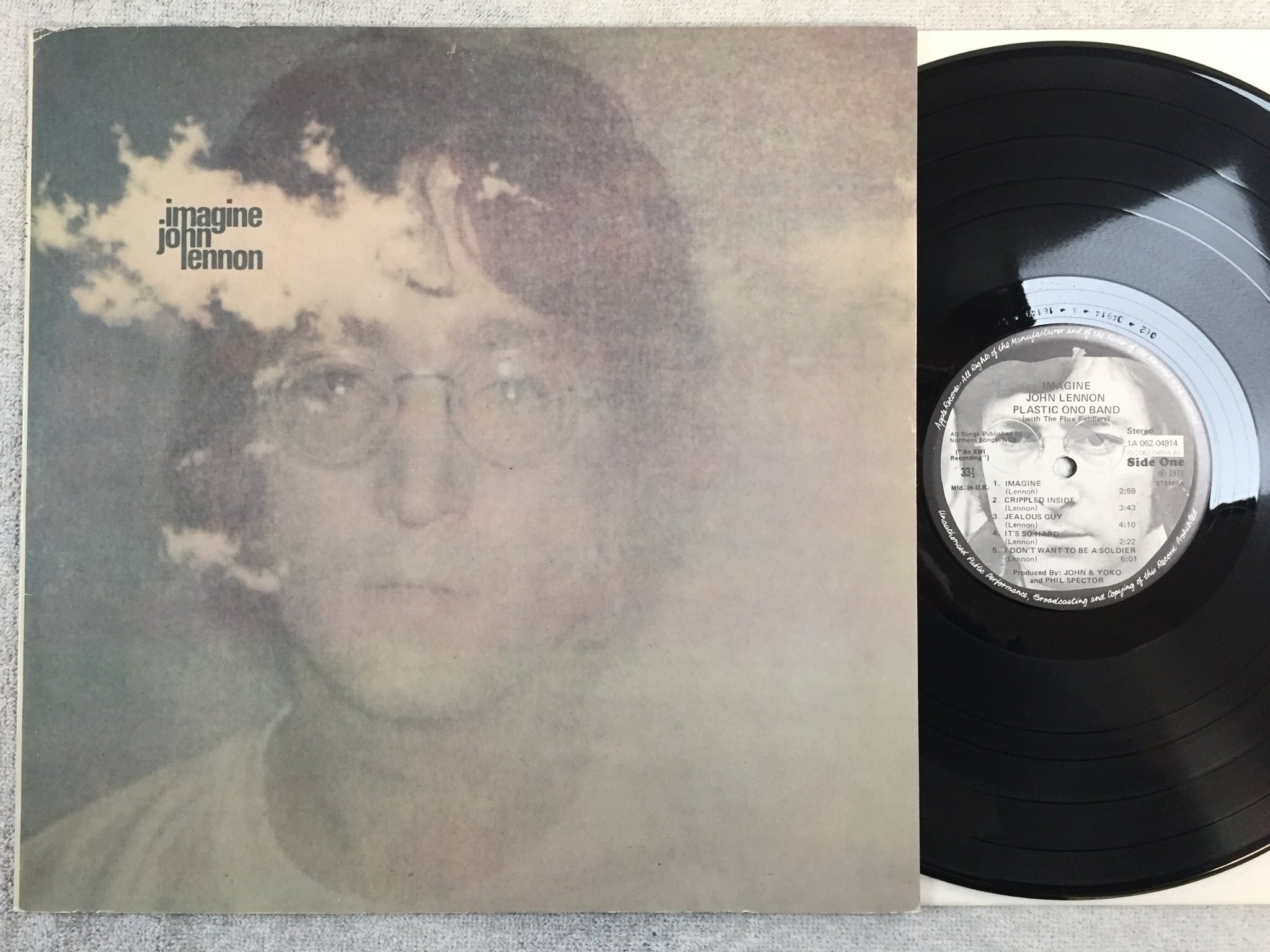 Omslagsbild för skivan JOHN LENNON imagine LP re Hol APPLE 1A 062-04914 w/ poster & printed photo