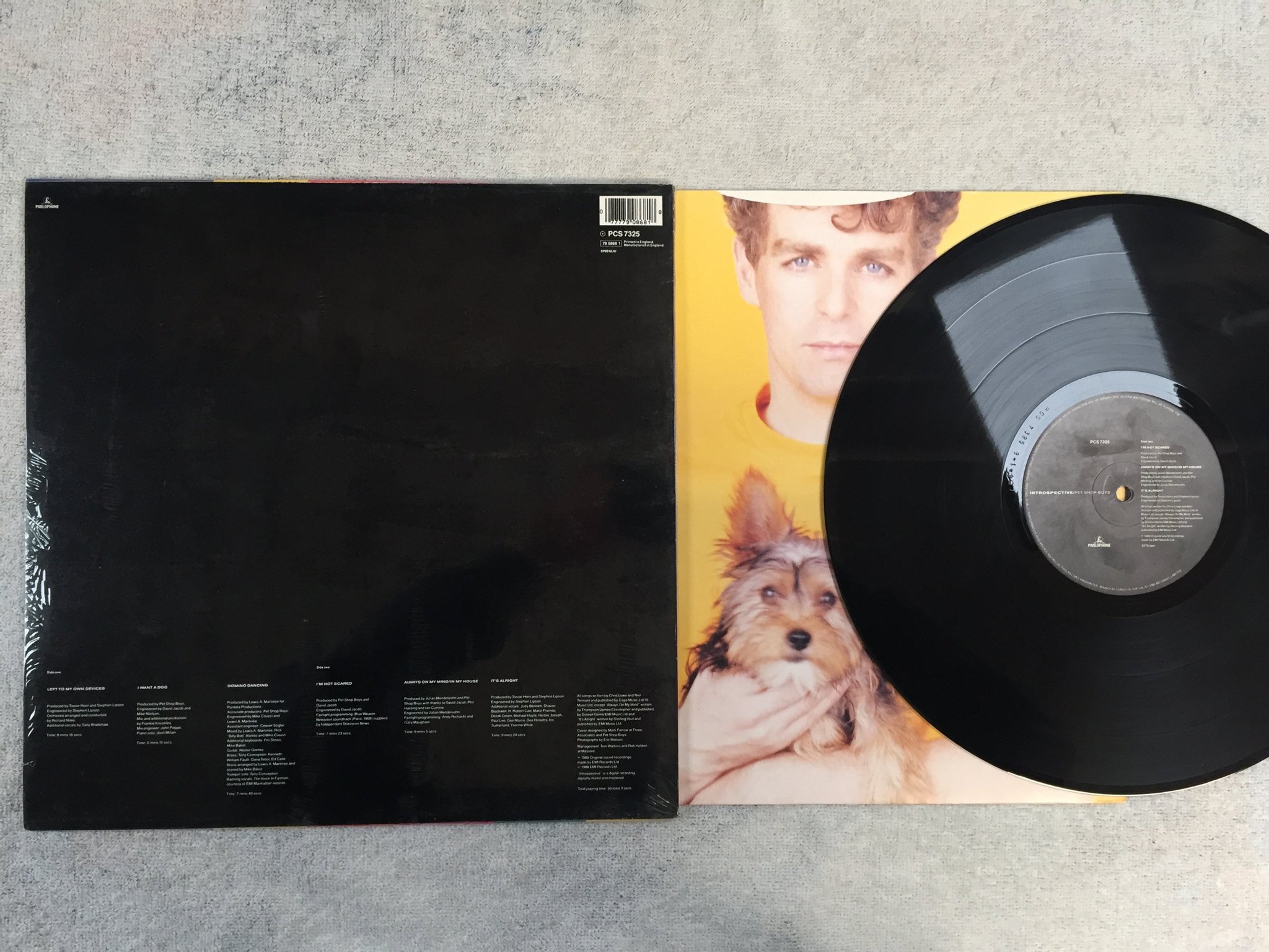 Omslagsbild för skivan PET SHOP BOYS introspective LP -88 UK PARLOPHONE PCS 7325
