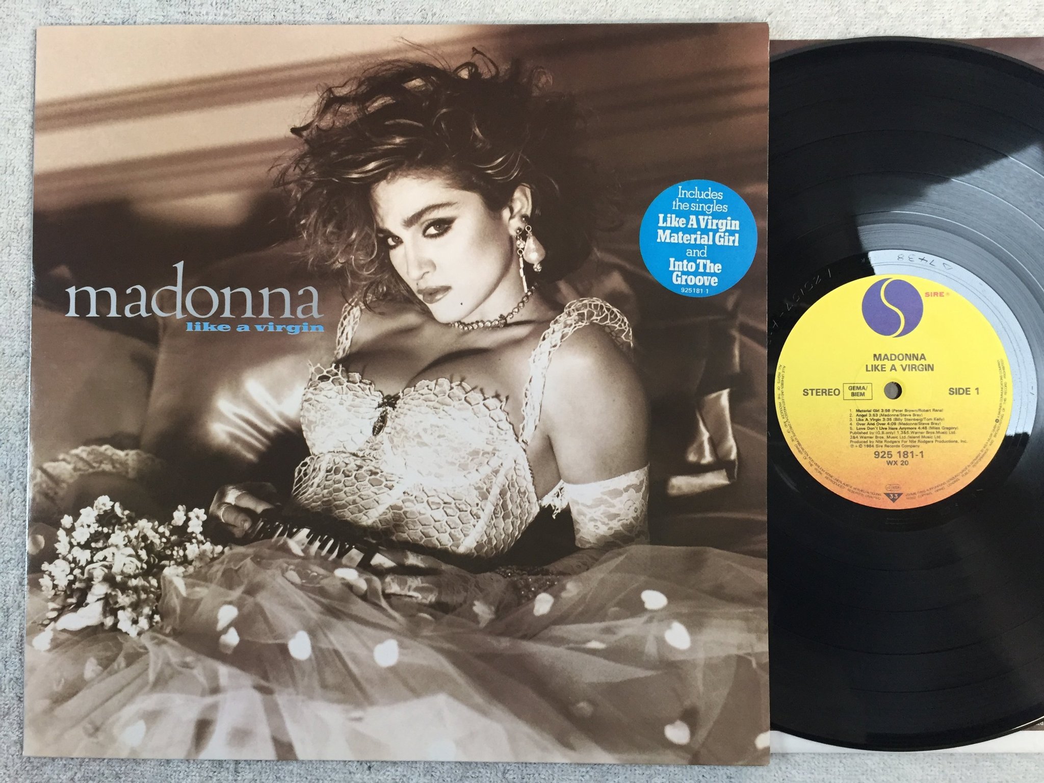 Omslagsbild för skivan MADONNA like a virgin LP -85 Ger SIRE 925 181-1