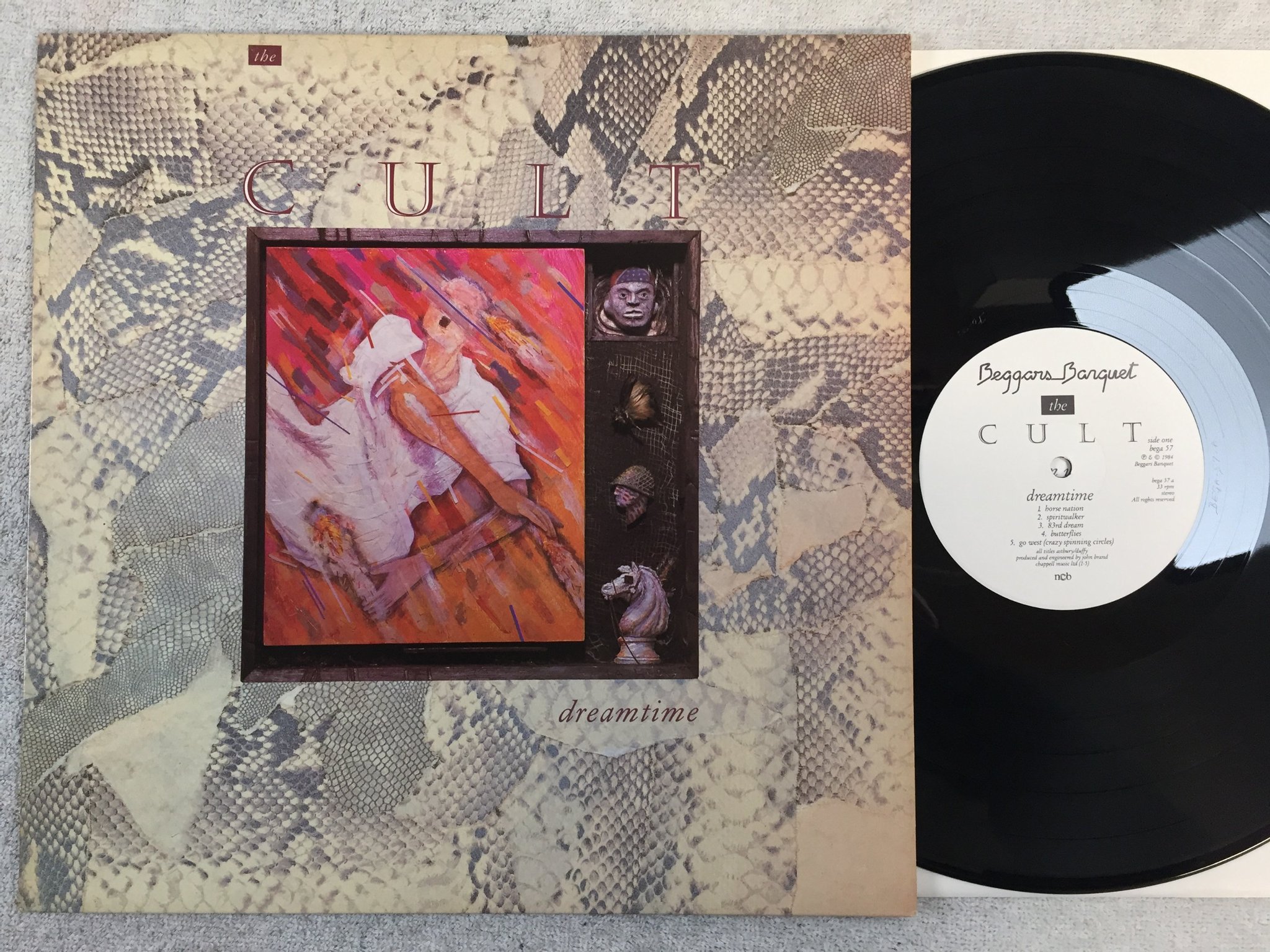 Omslagsbild för skivan THE CULT dreamtime LP -84 ncb BEGGARS BANQUET BEGA 57