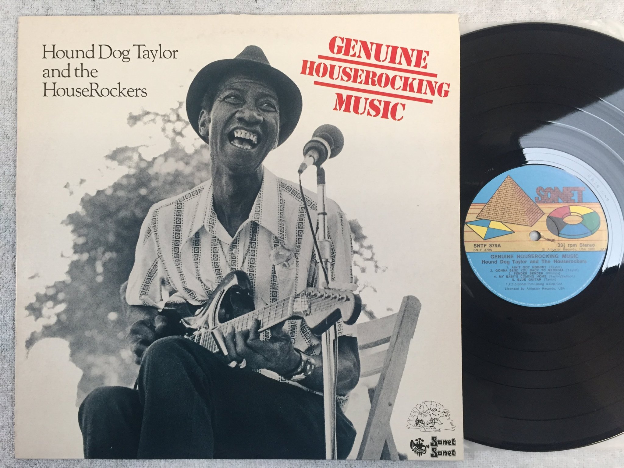 Omslagsbild för skivan HOUND DOG TAYLOR & THE HOUSEROCKERS genuine... LP -82 UK SONET SNTF 879