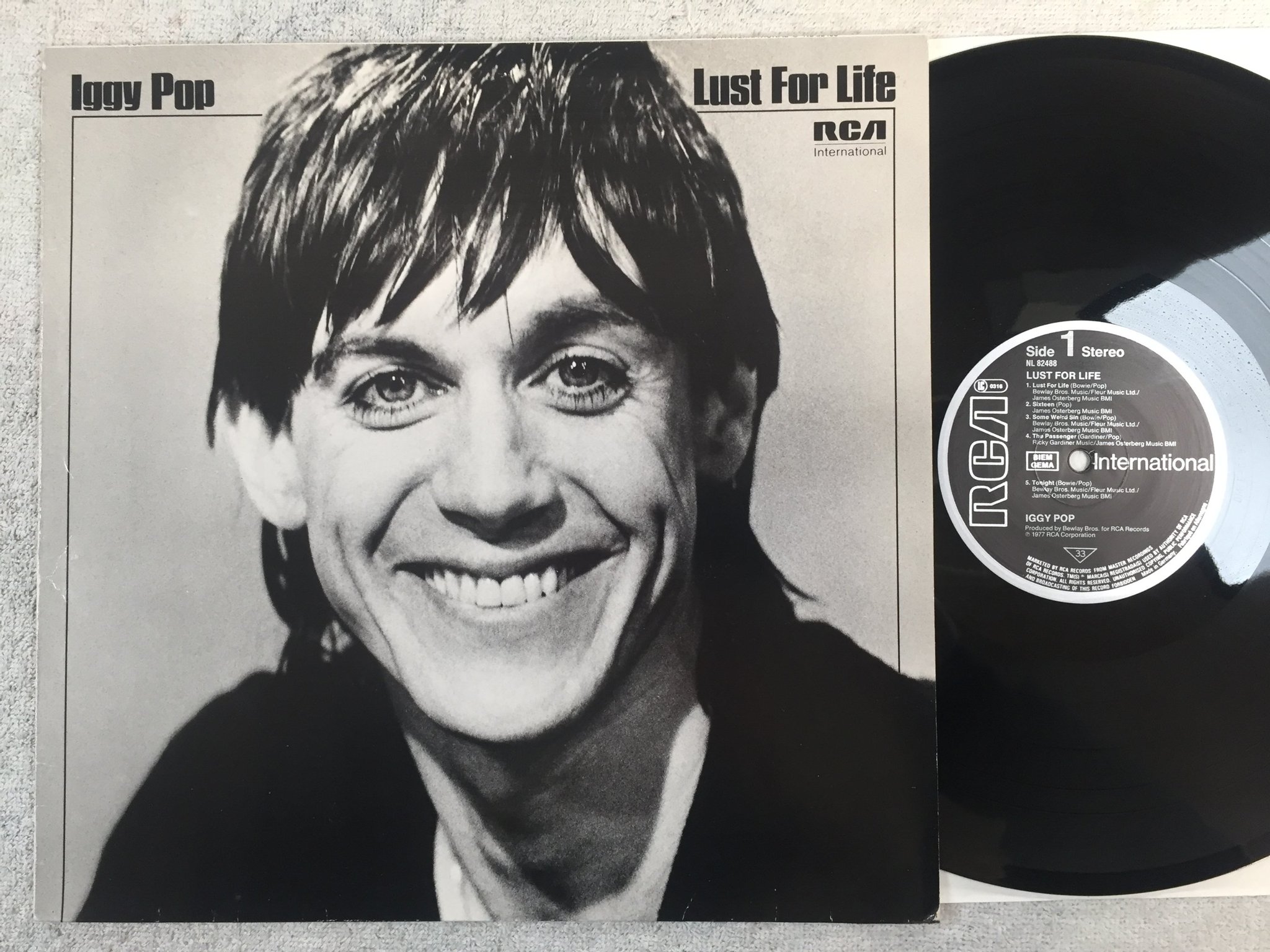 Omslagsbild för skivan IGGY POP lust for life LP re Ger RCA NL 82488