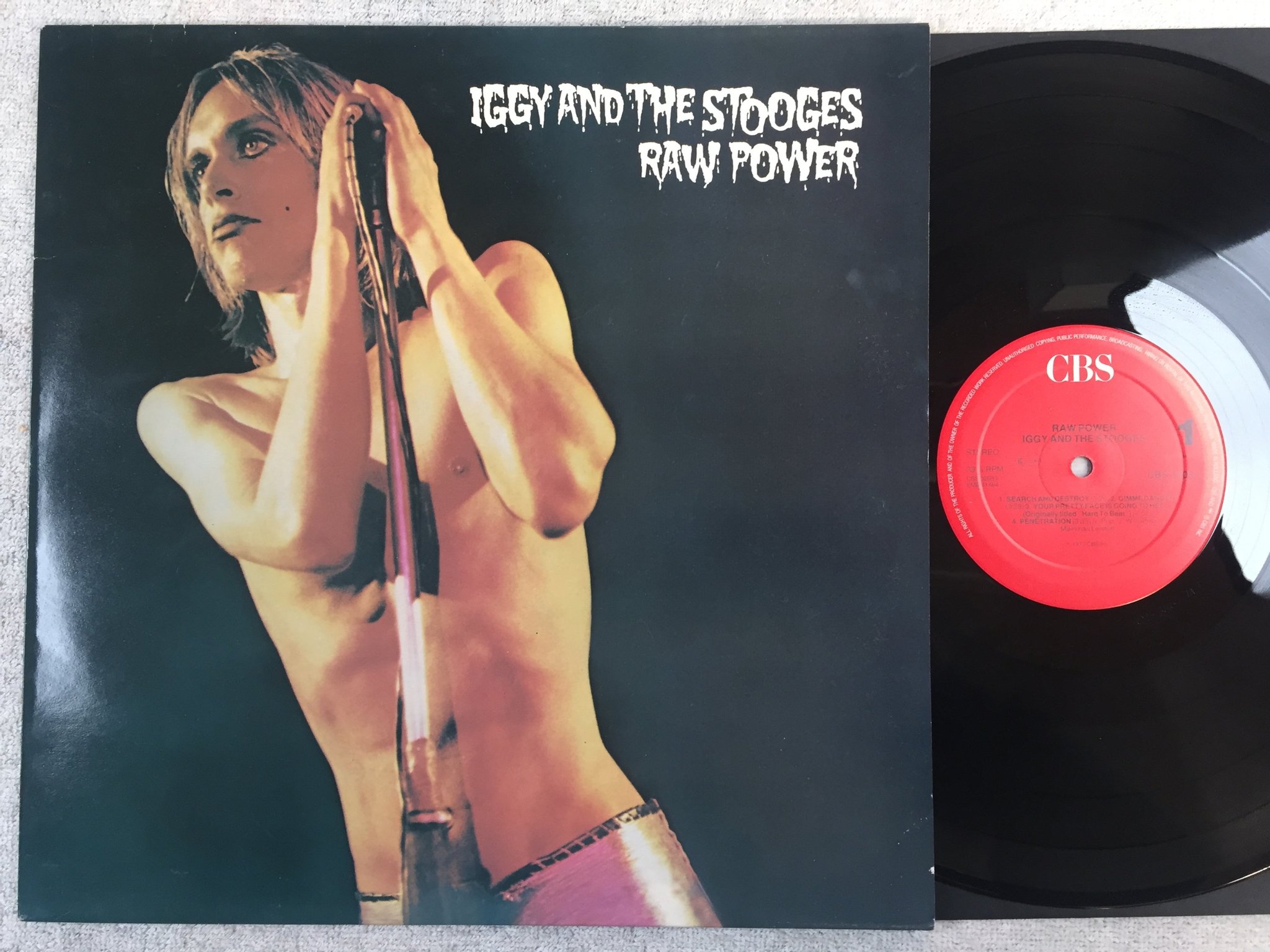 Omslagsbild för skivan IGGY AND THE STOOGES raw power LP re Hol CBS 32083