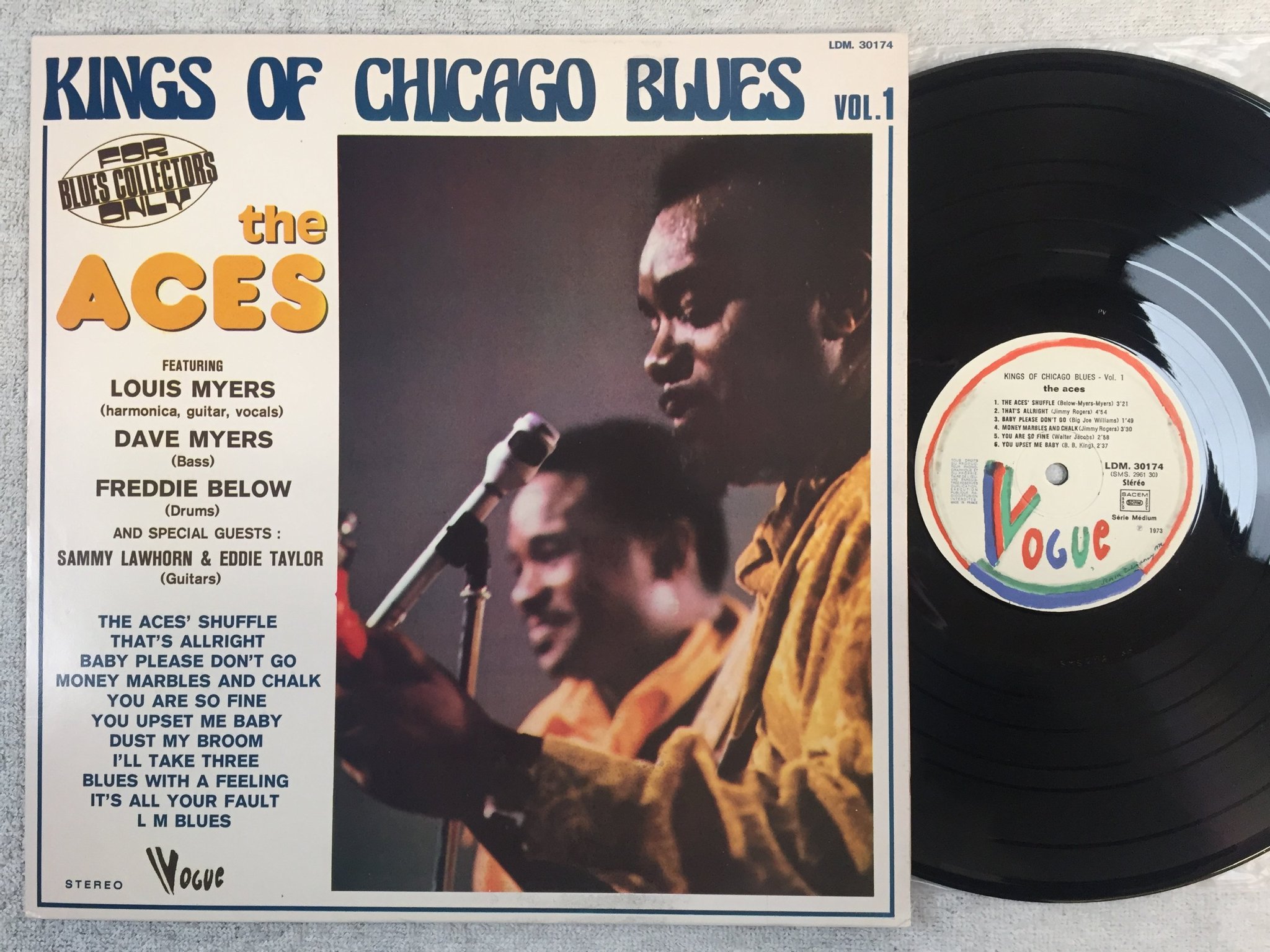 Omslagsbild för skivan THE ACES kings of Chicago blues vol 1 LP -73 Fra VOGUE LDM 30174