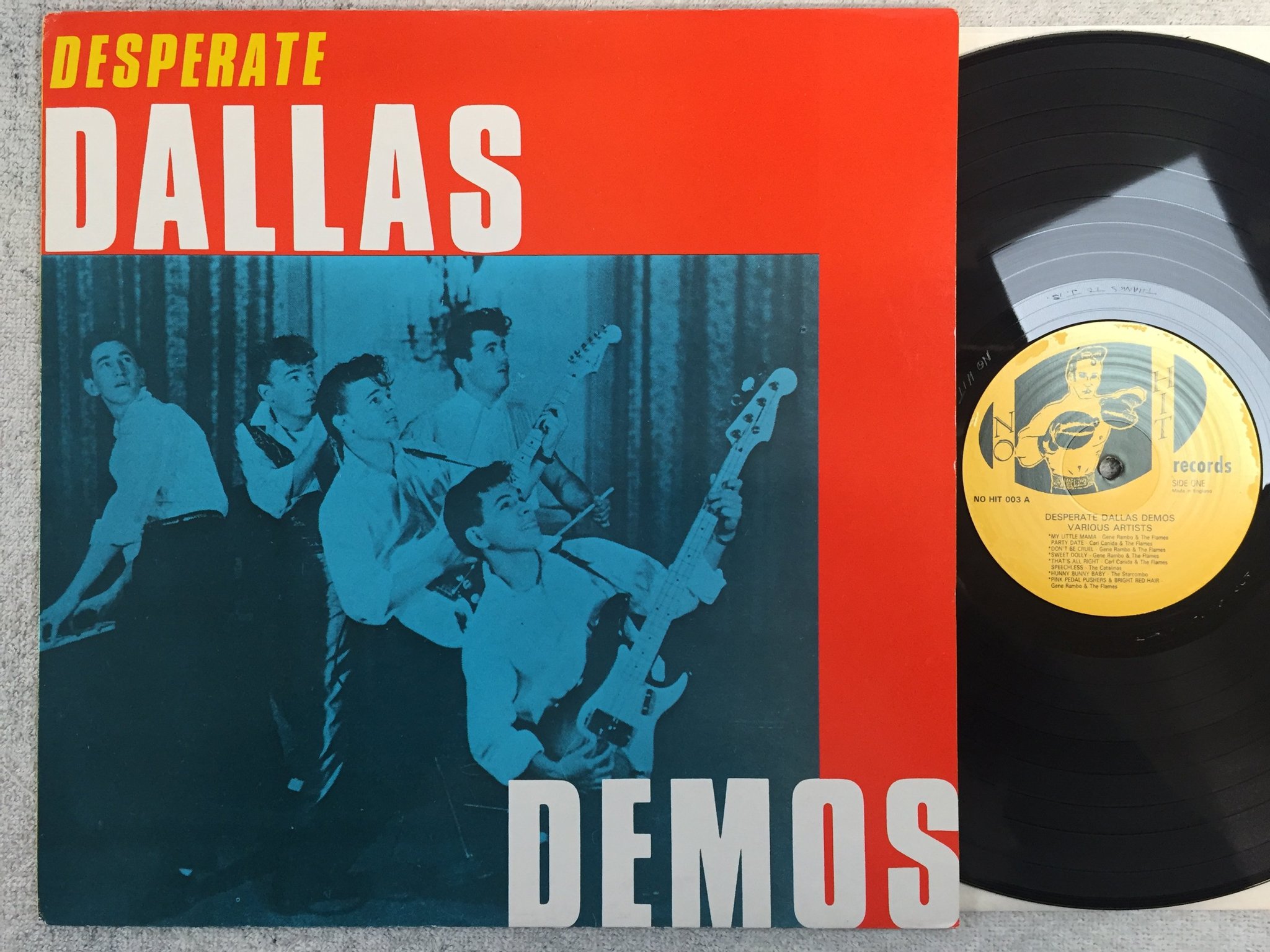 Omslagsbild för skivan V/A desperate dallas demos LP UK NO HIT RECORDS 003