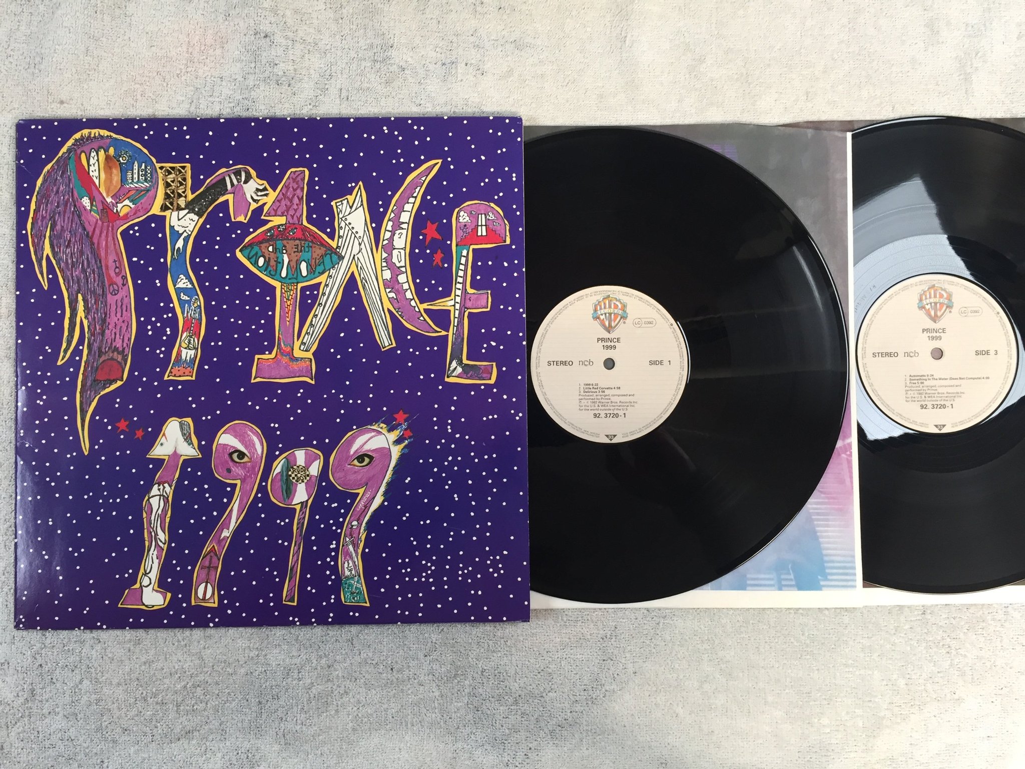 Omslagsbild för skivan PRINCE 1999 2xLP -82 ncb WARNER BROS 923720-1