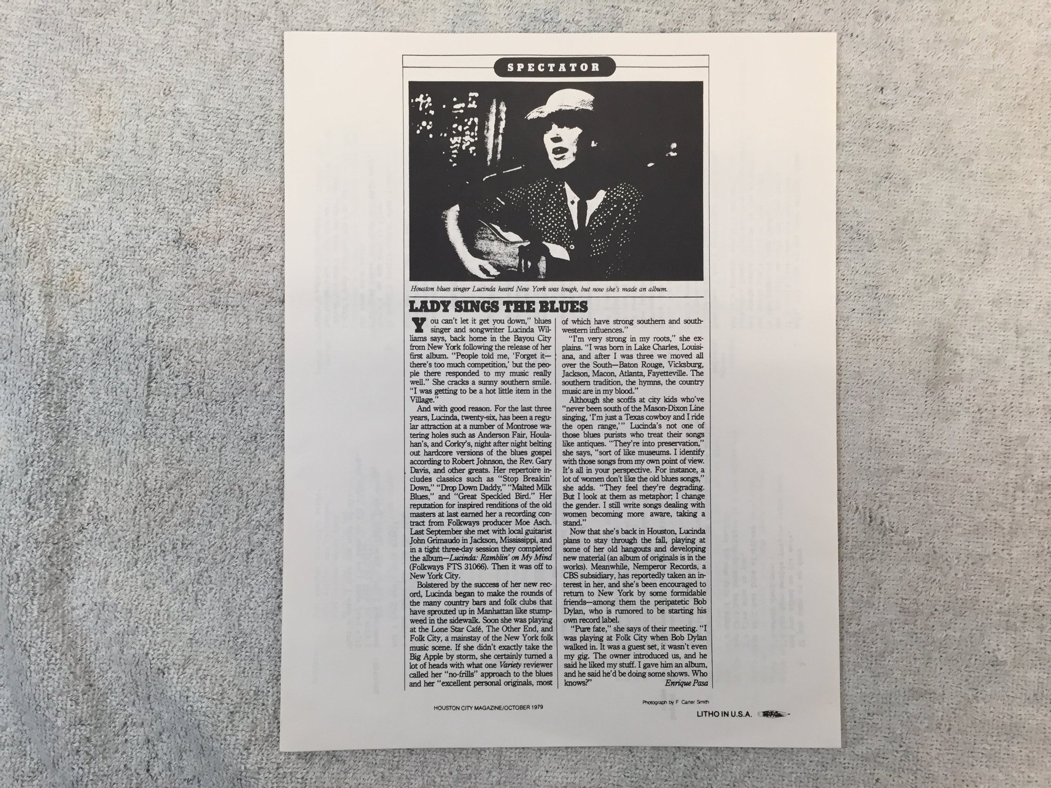 Omslagsbild för skivan LUCINDA WILLIAMS happy woman blues LP - 80 US FOLKWAYS FTS 31067