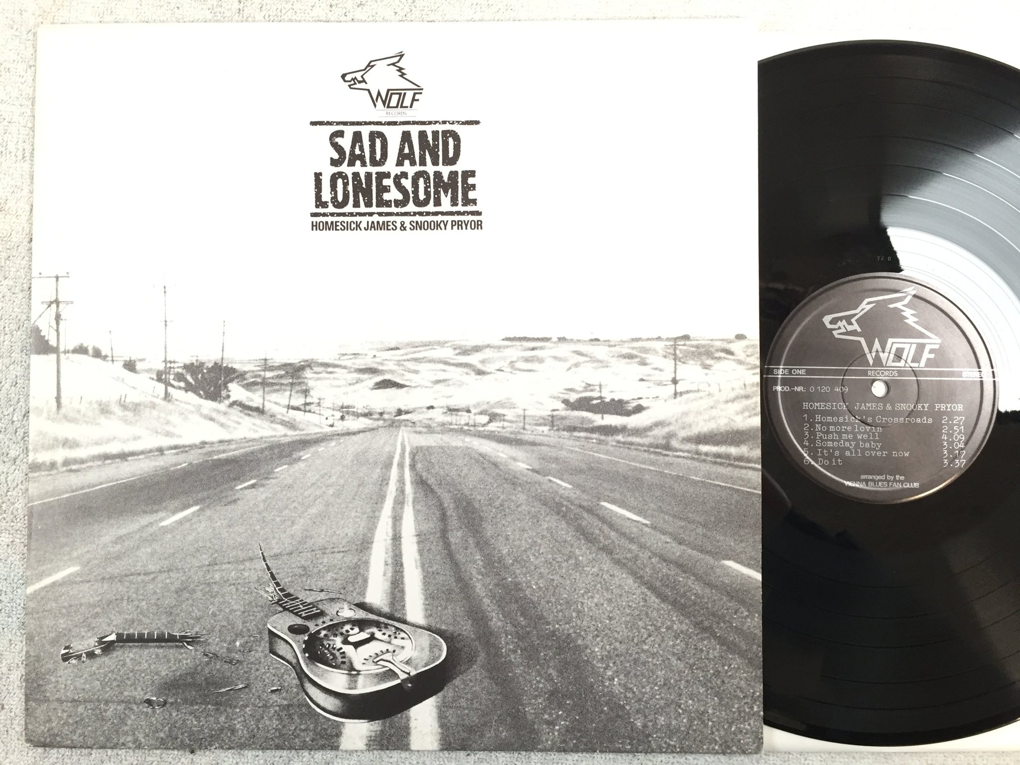 Omslagsbild för skivan HOMESICK JAMES & SNOOKY PRYOR Sad And Lonesome LP -79 Austria WOLF 0120409