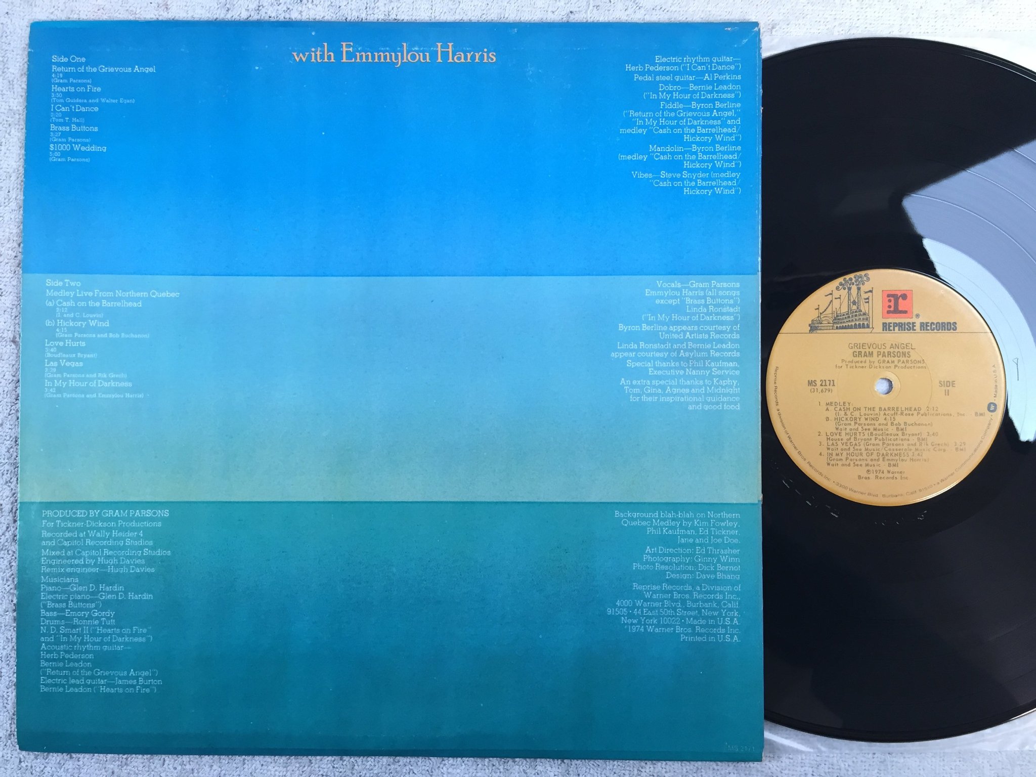 Omslagsbild för skivan GRAM PARSONS Grievous Angel LP -74 US REPRISE MS 2171 