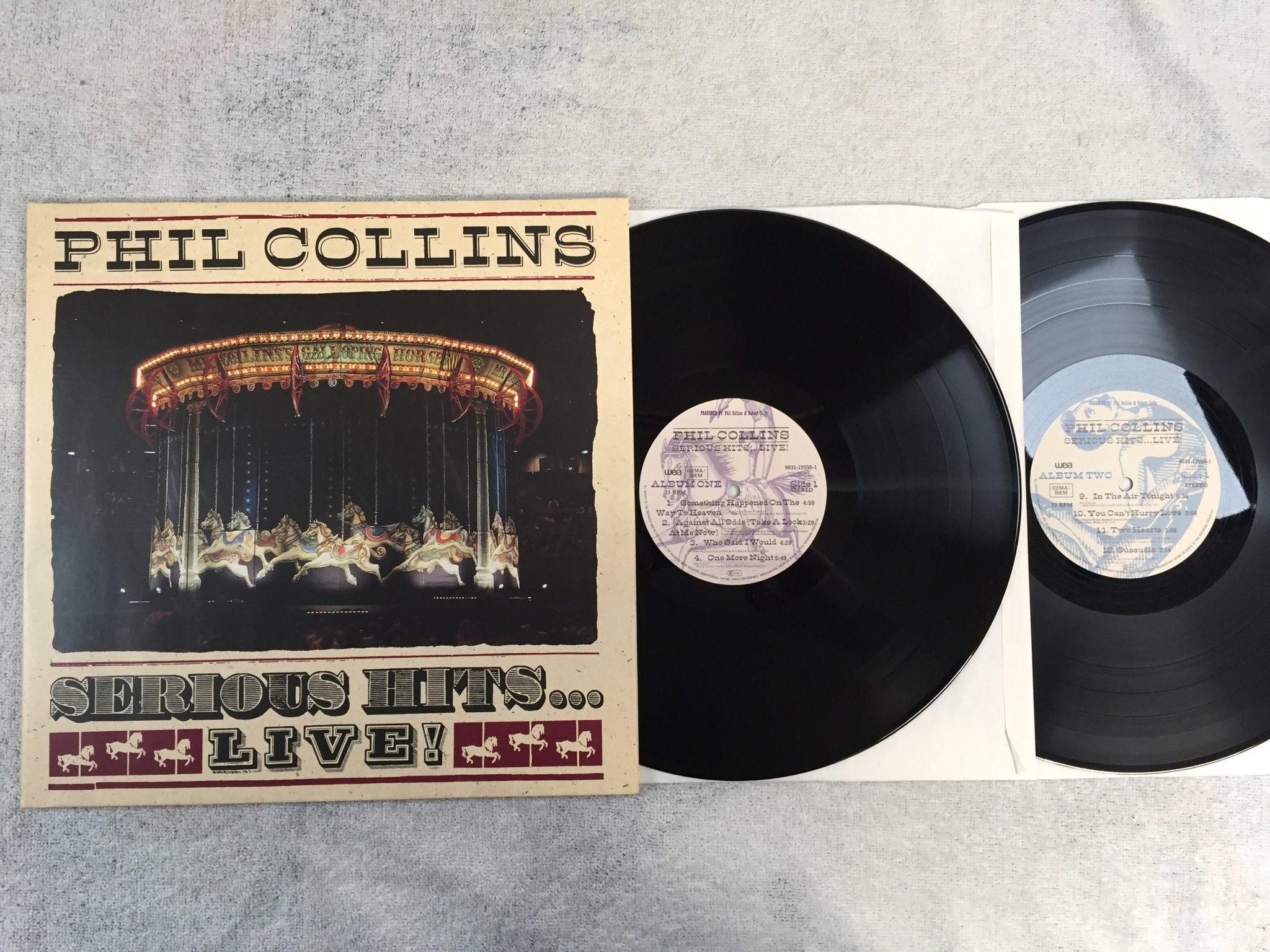 Omslagsbild för skivan PHIL COLLINS serious hits...live 2xLP -84 Ger WEA 9031-72550-1