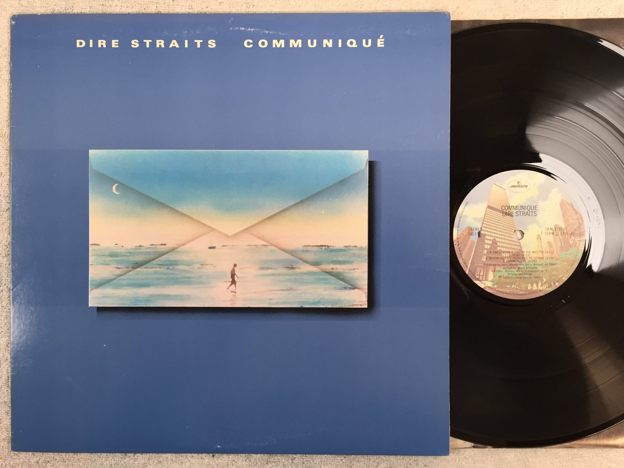 Omslagsbild för skivan DIRE STRAITS communique LP -78 Can MERCURY SRM-1 3791