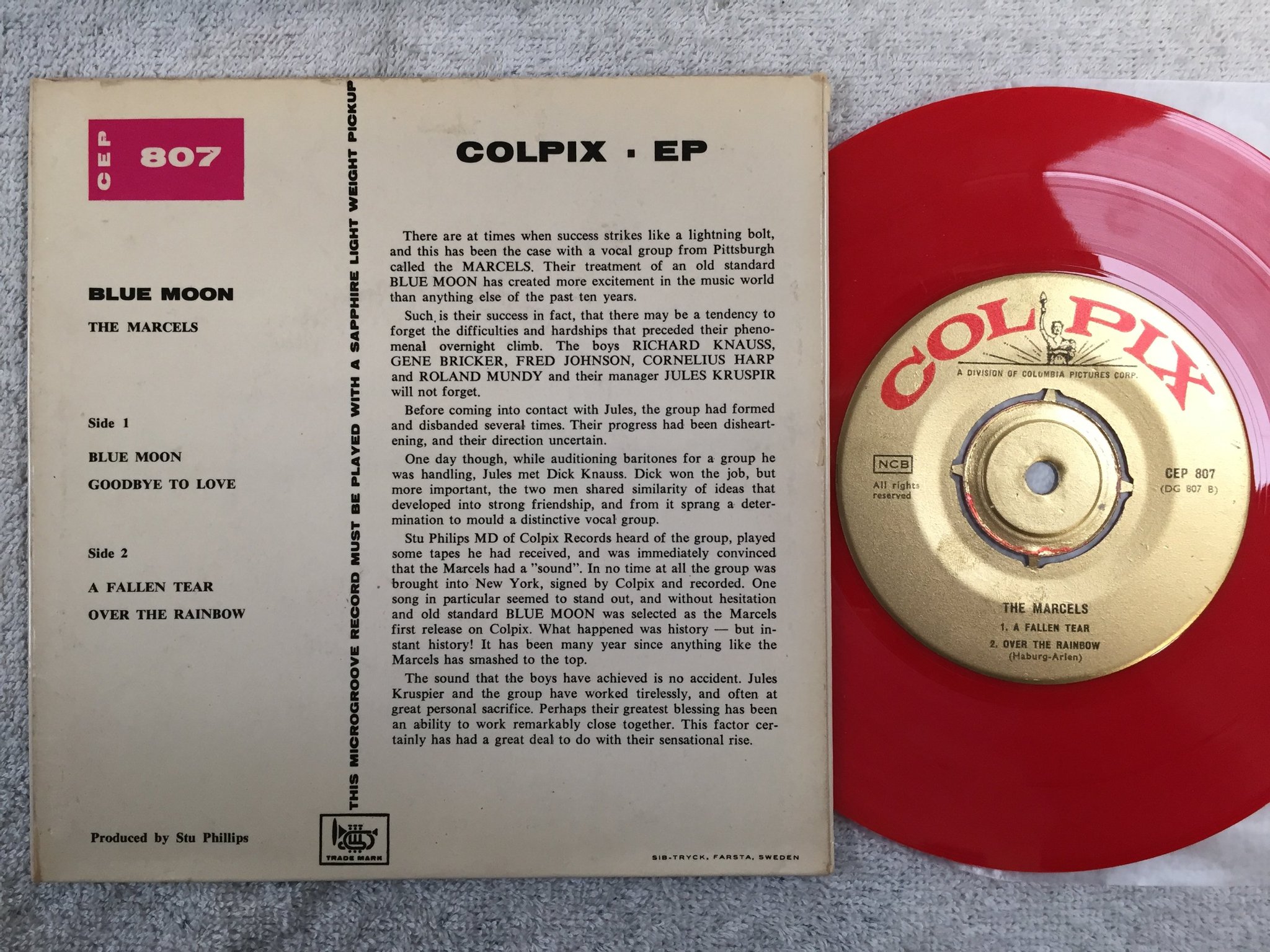 Omslagsbild för skivan THE MARCELS blue moon 7"ep -61 Swe COLPIX CEP-807 red vinyl 