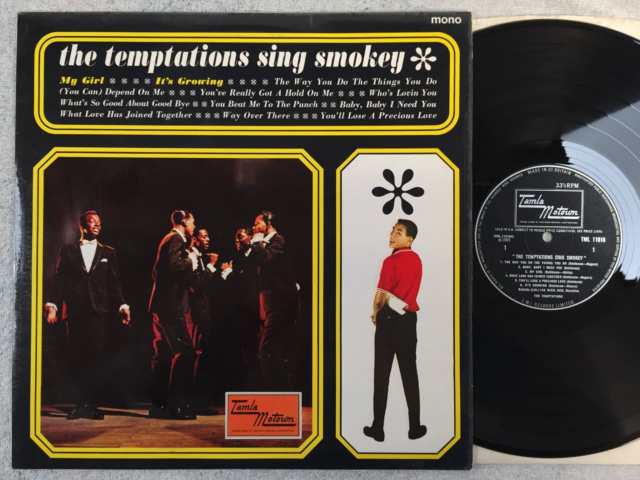 Omslagsbild för skivan The Temptations Sing Smokey LP -65 UK TAMLA MOTOWN TML 11016