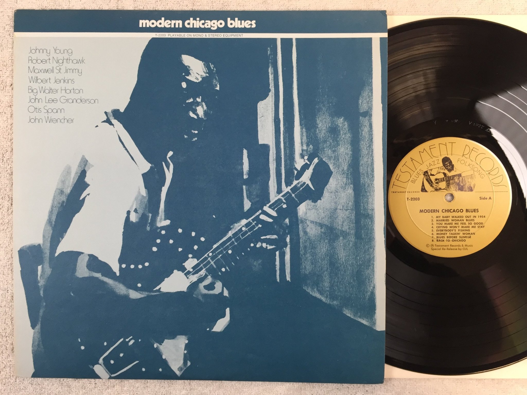 Omslagsbild för skivan V/A modern Chicago blues LP TESTAMENT T-2203