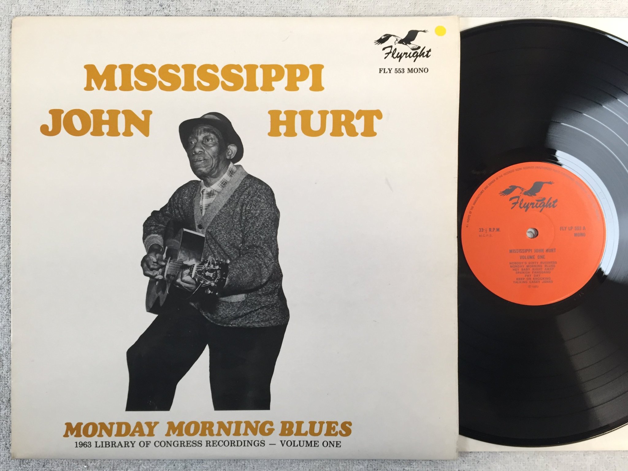 Omslagsbild för skivan MISSISSIPPI JOHN HURT vol 1 LP -80 UK FLYRIGHT FLY LP 553