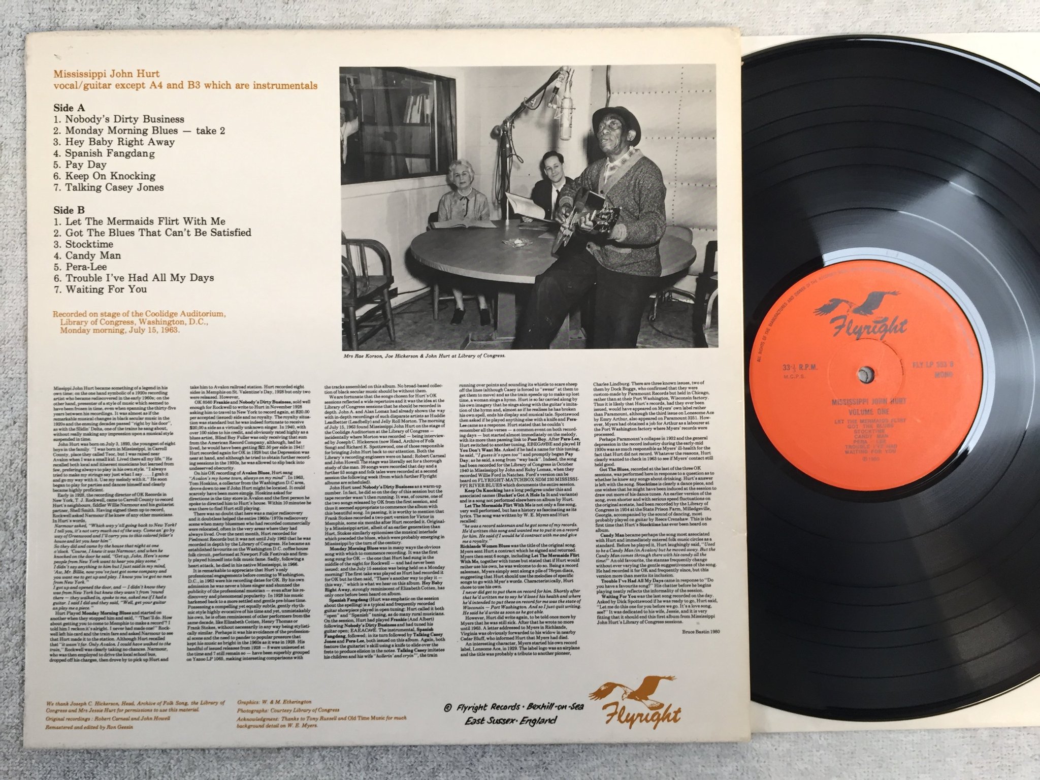 Omslagsbild för skivan MISSISSIPPI JOHN HURT vol 1 LP -80 UK FLYRIGHT FLY LP 553