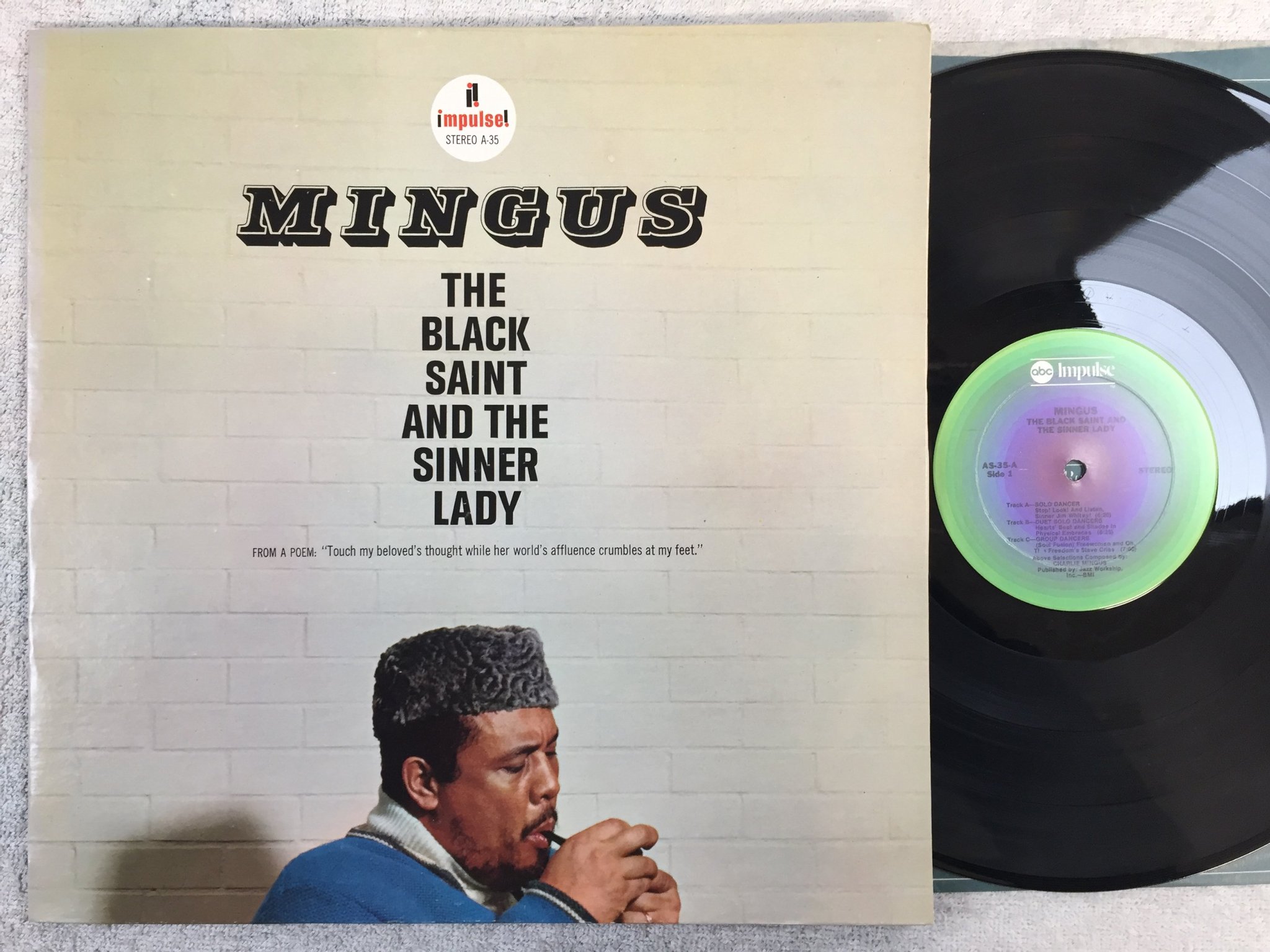 Omslagsbild för skivan MINGUS the black saint & the sinner lady LP re US ABC/IMPULSE AS-35