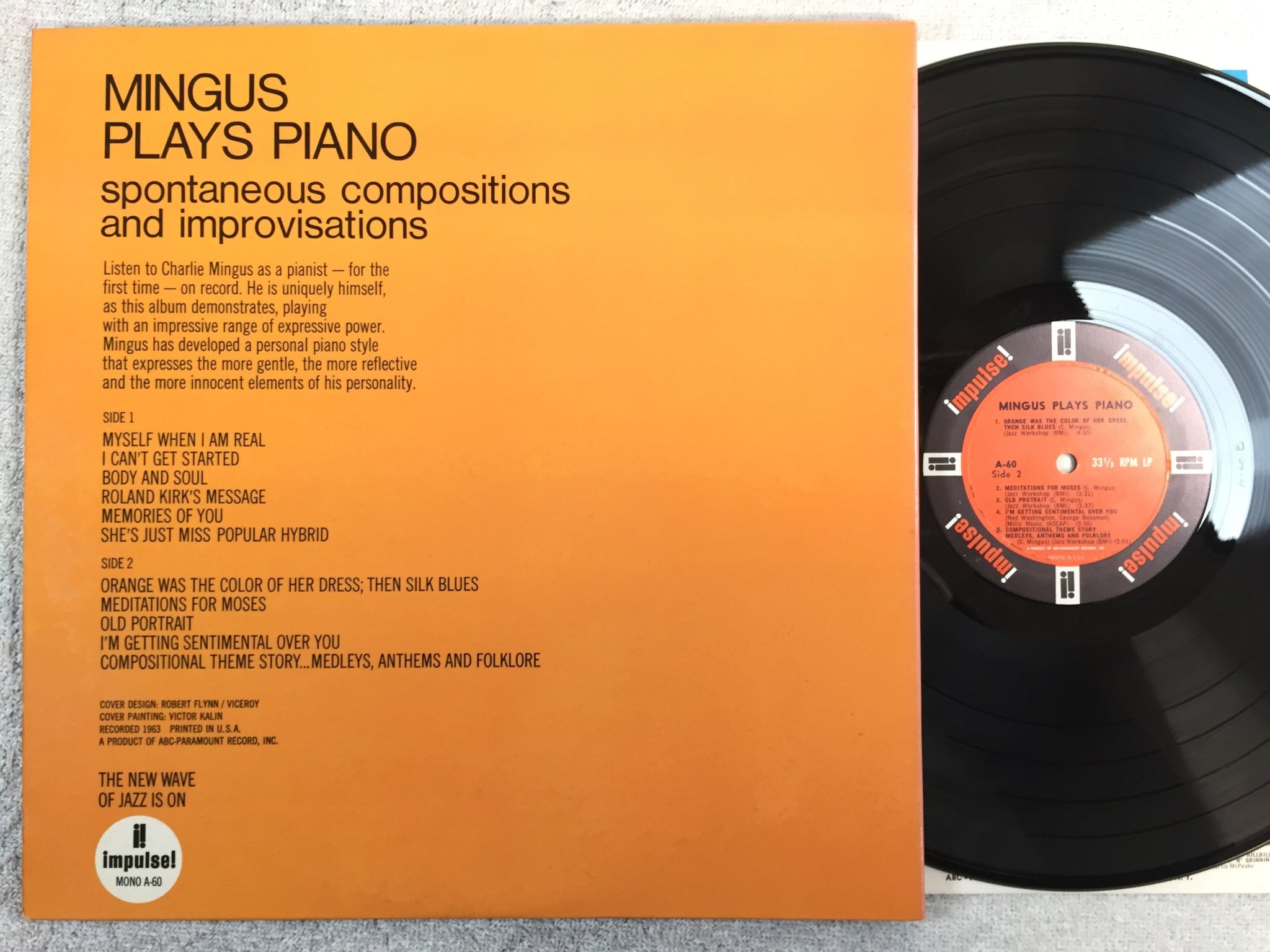 Omslagsbild för skivan MINGUS plays piano LP US  IMPULSE A-60 original press ABC-PARAMOUNT