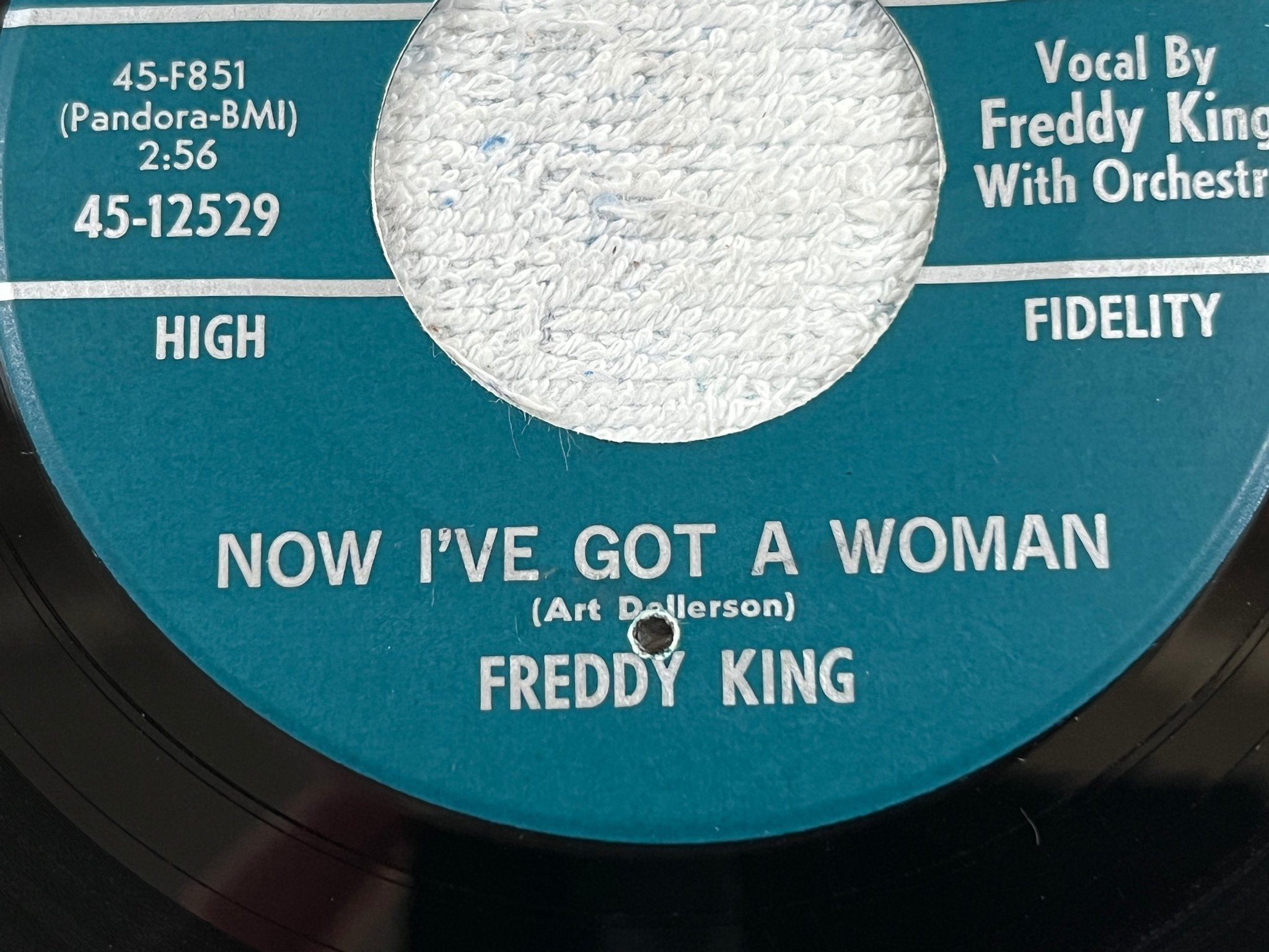Omslagsbild för skivan FREDDY KING Now I've Got A Woman 7”single -64 US FEDERAL 45-12529