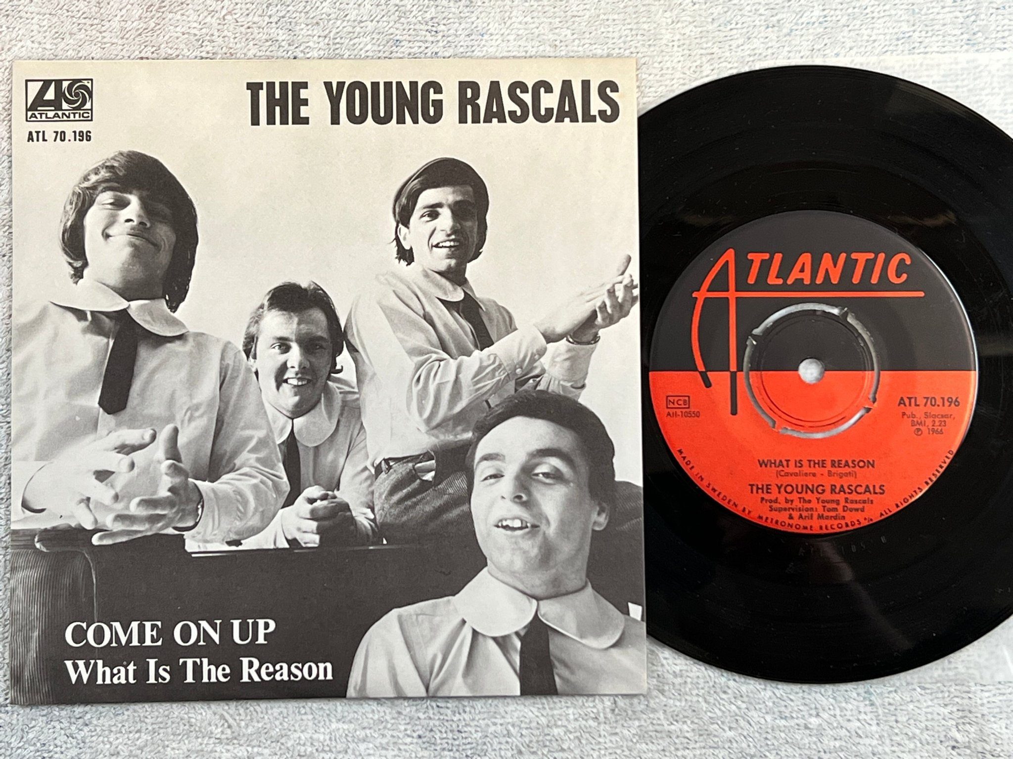 Omslagsbild för skivan THE YOUNG RASCALS come on up 7”single -66   ATLANTIC ATL 70.196 