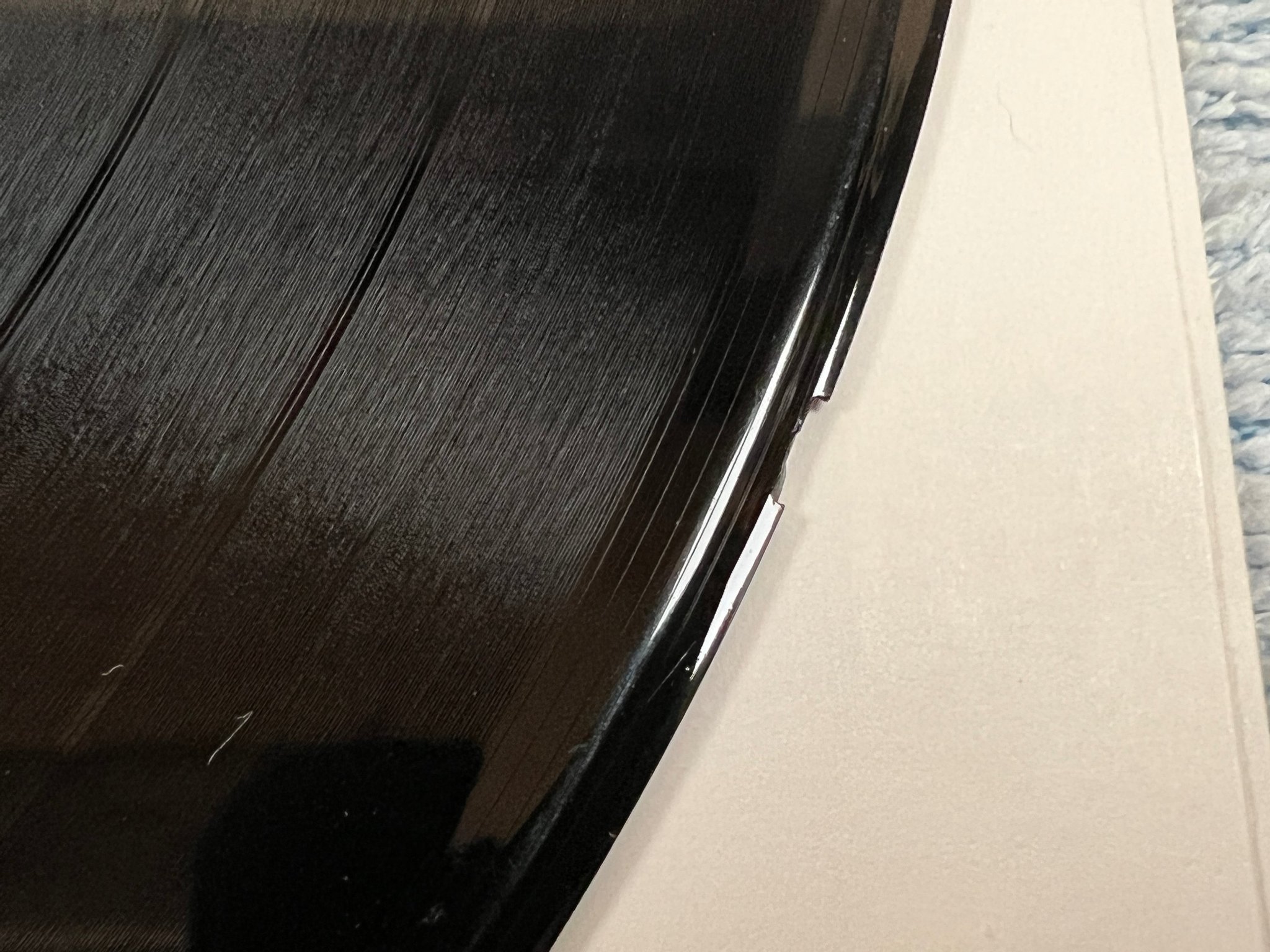 Omslagsbild för skivan HURRIGANES roadrunner LP -74 Finland LOVE LRLP 117 MISPRINT MEGA RARE !!!!