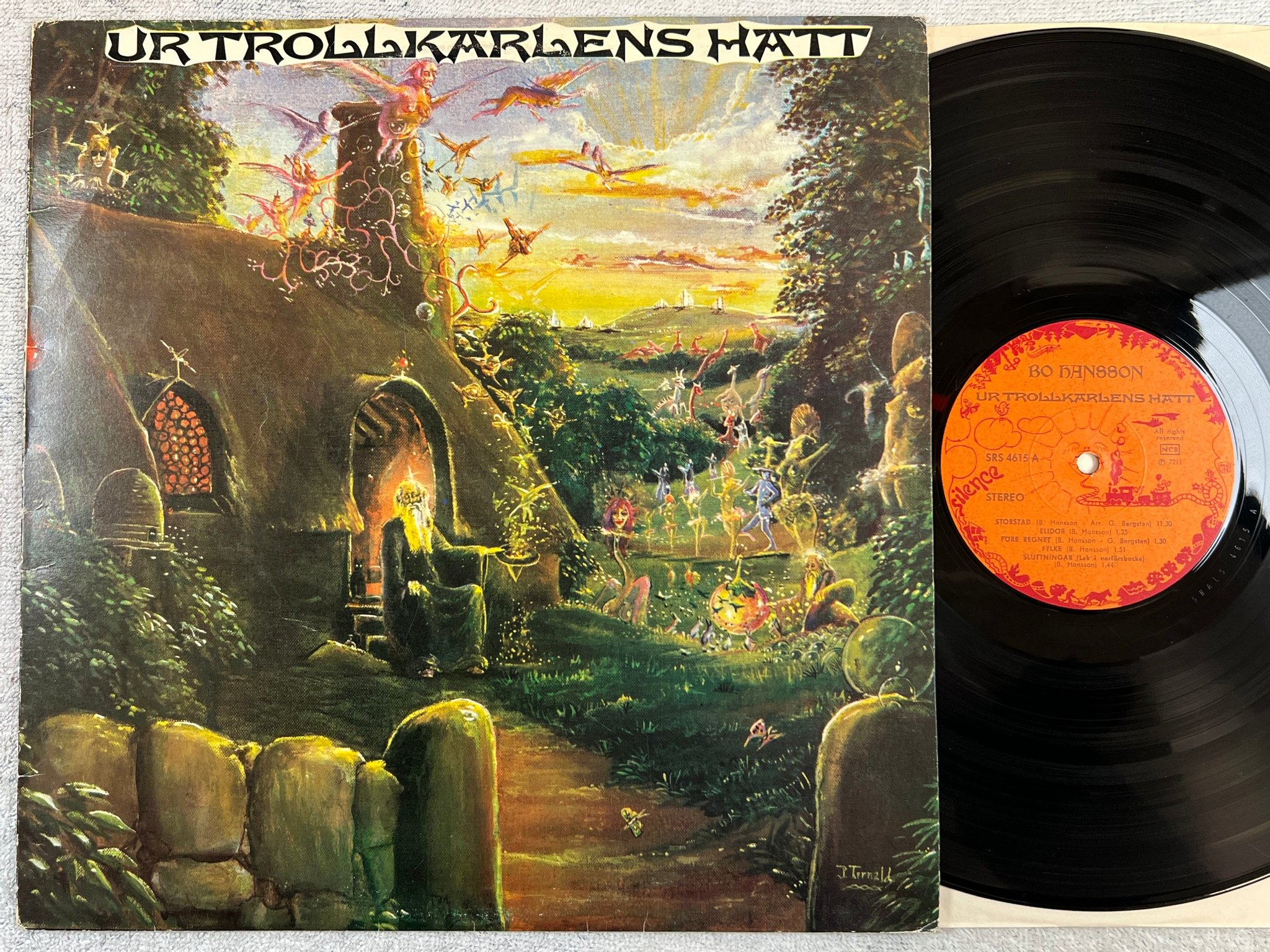 Omslagsbild för skivan BO HANSSON ur trollkarlens hatt LP -72 Swe SILENCE SRS 4615