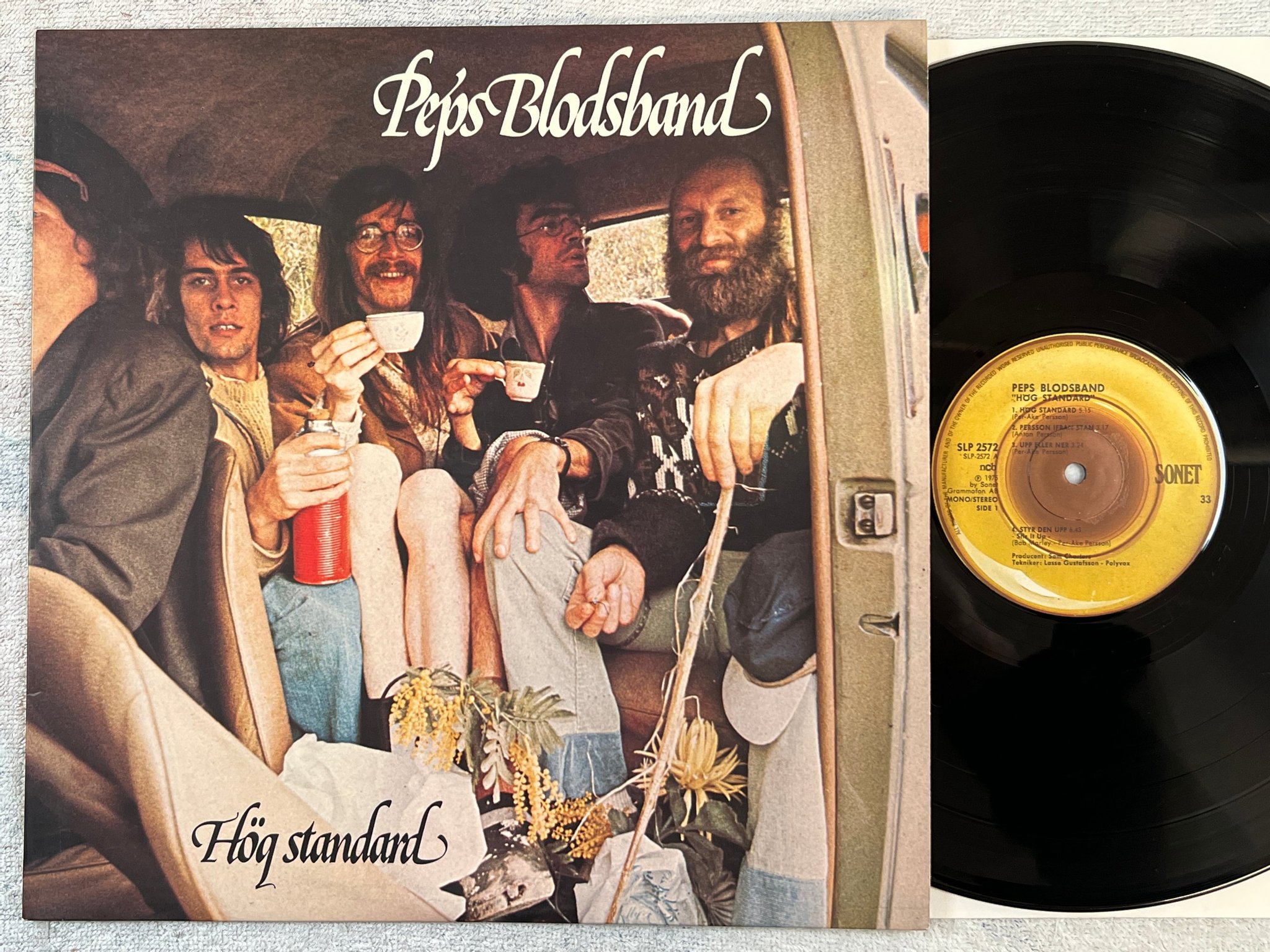 Omslagsbild för skivan PEPS BLODSBAND hög standard LP -75 Swe SONET SLP 2572 klassiker !!!!