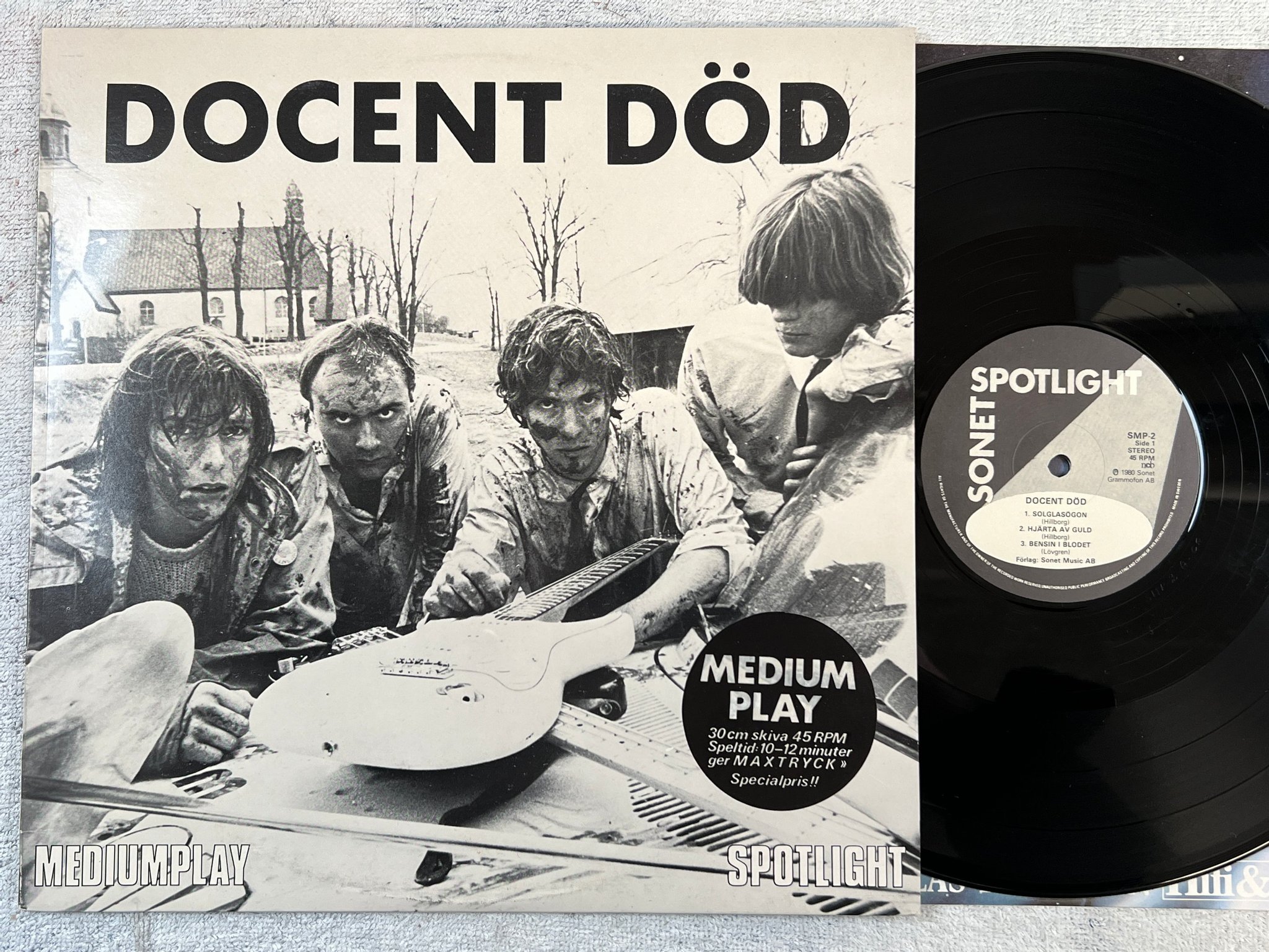 Omslagsbild för skivan DOCENT DÖD s/t LP 45rpm -80 Swe SONET SMP-2