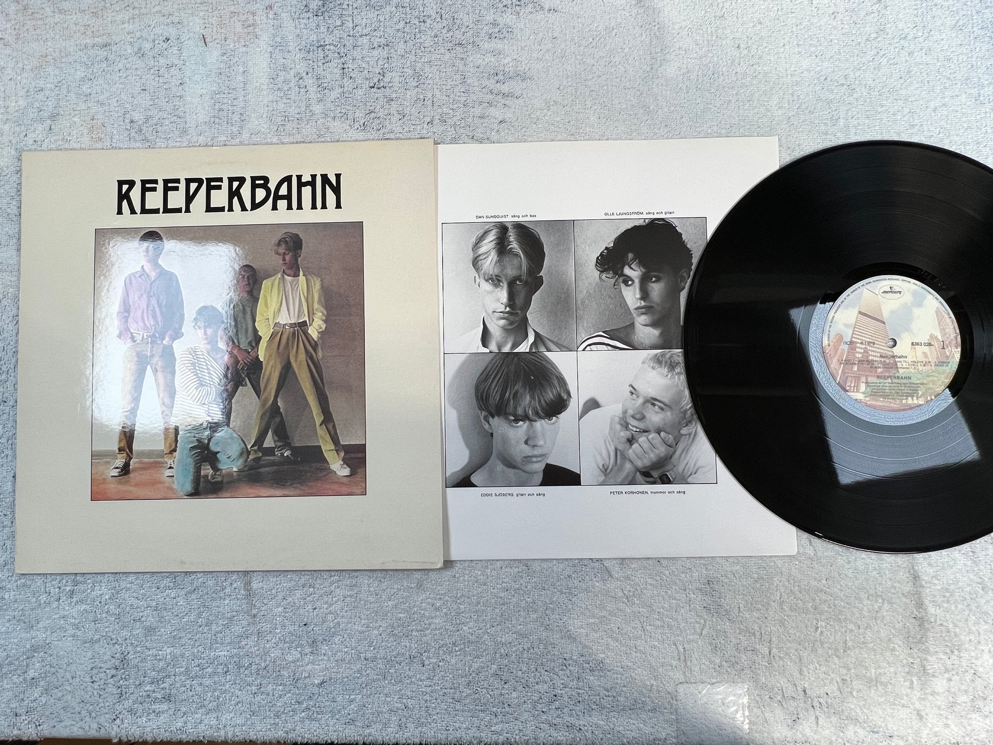 Omslagsbild för skivan REEPERBAHN s/t LP -79 Swe MERCURY 6363 026