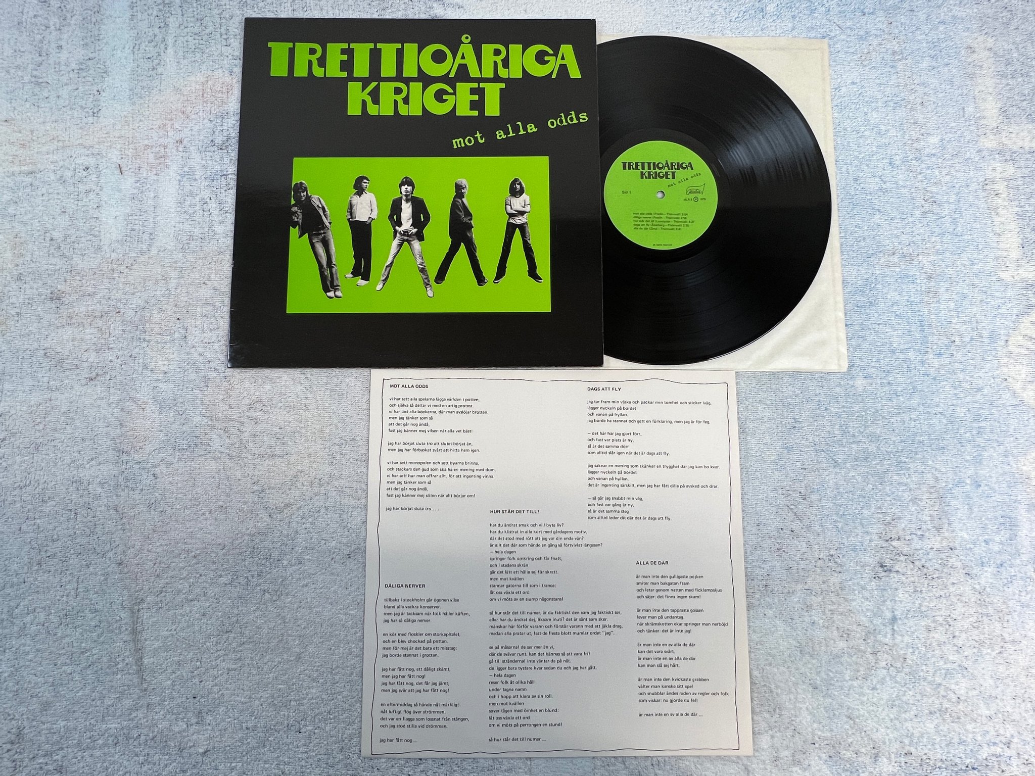 Omslagsbild för skivan TRETTIOÅRIGA KRIGET mot alla odds LP -79 Swe MISTLUR MLR 9