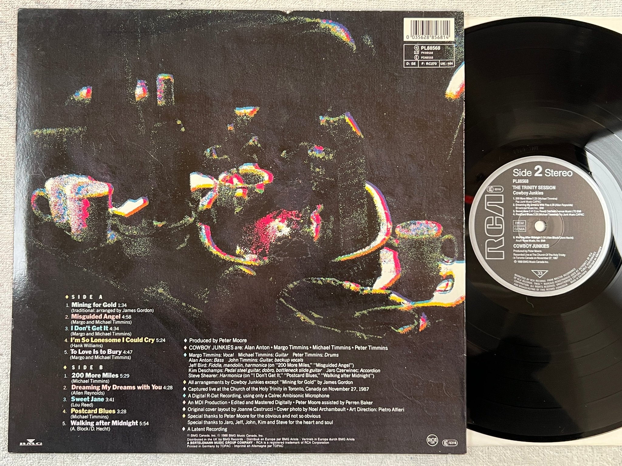 Omslagsbild för skivan COWBOY JUNKIES the trinity session LP -88 EUR RCA PL88568