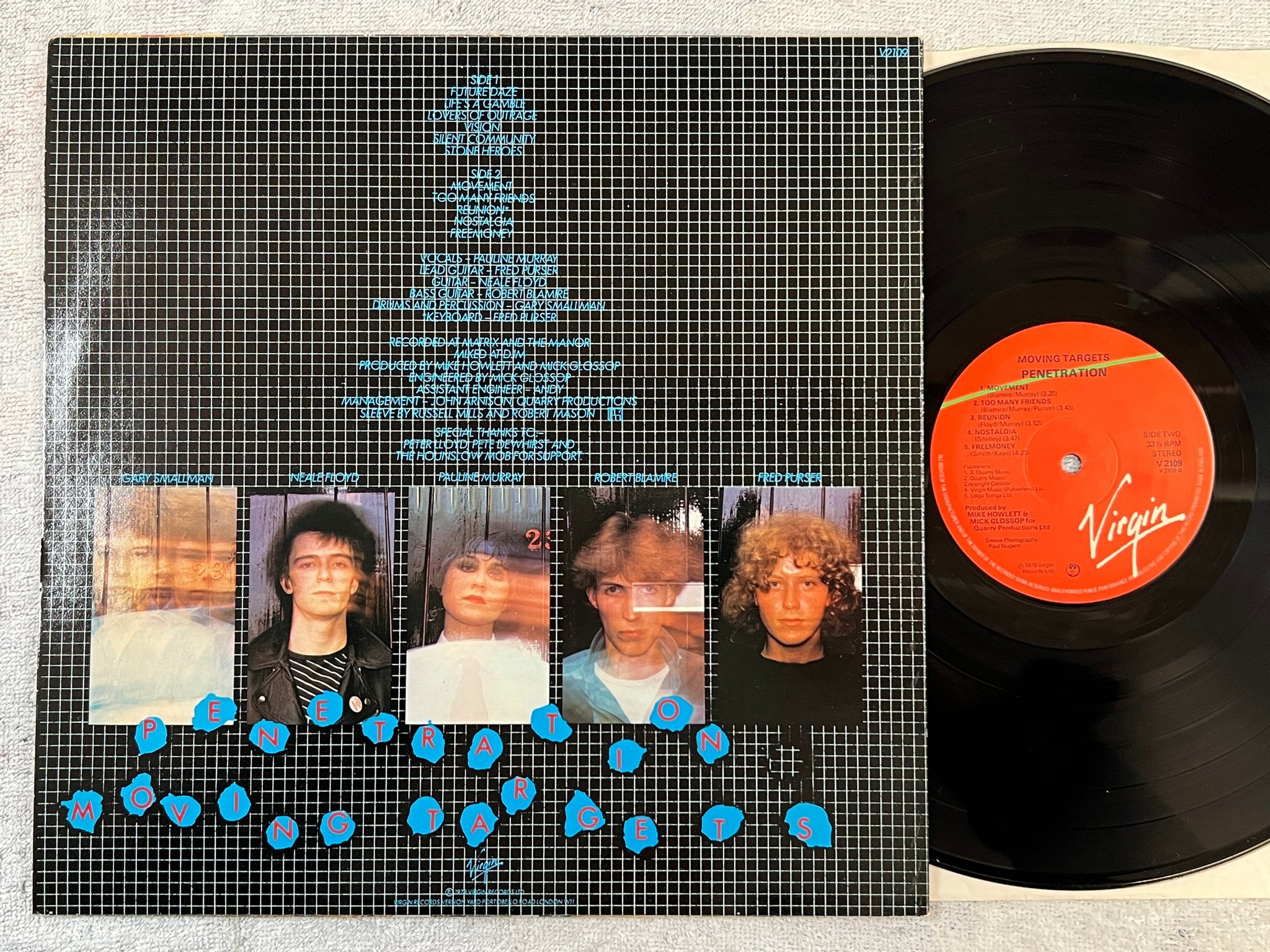 Omslagsbild för skivan PENETRATION Moving Targets LP UK VIRGIN V2109 new wave