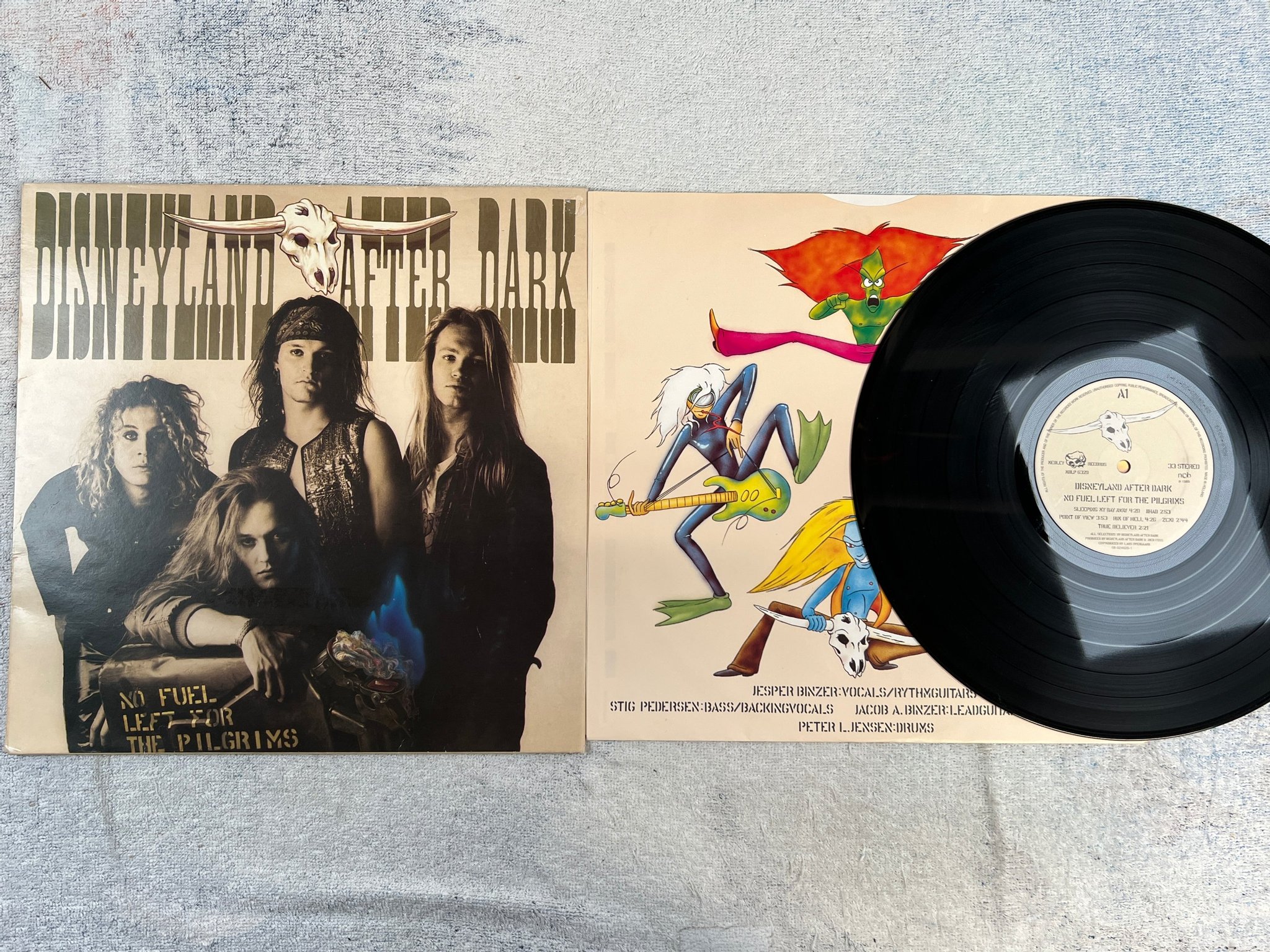 Omslagsbild för skivan D.A.D. no fuel left for the pilgrims LP -91 MEDLEY MDLP 6329