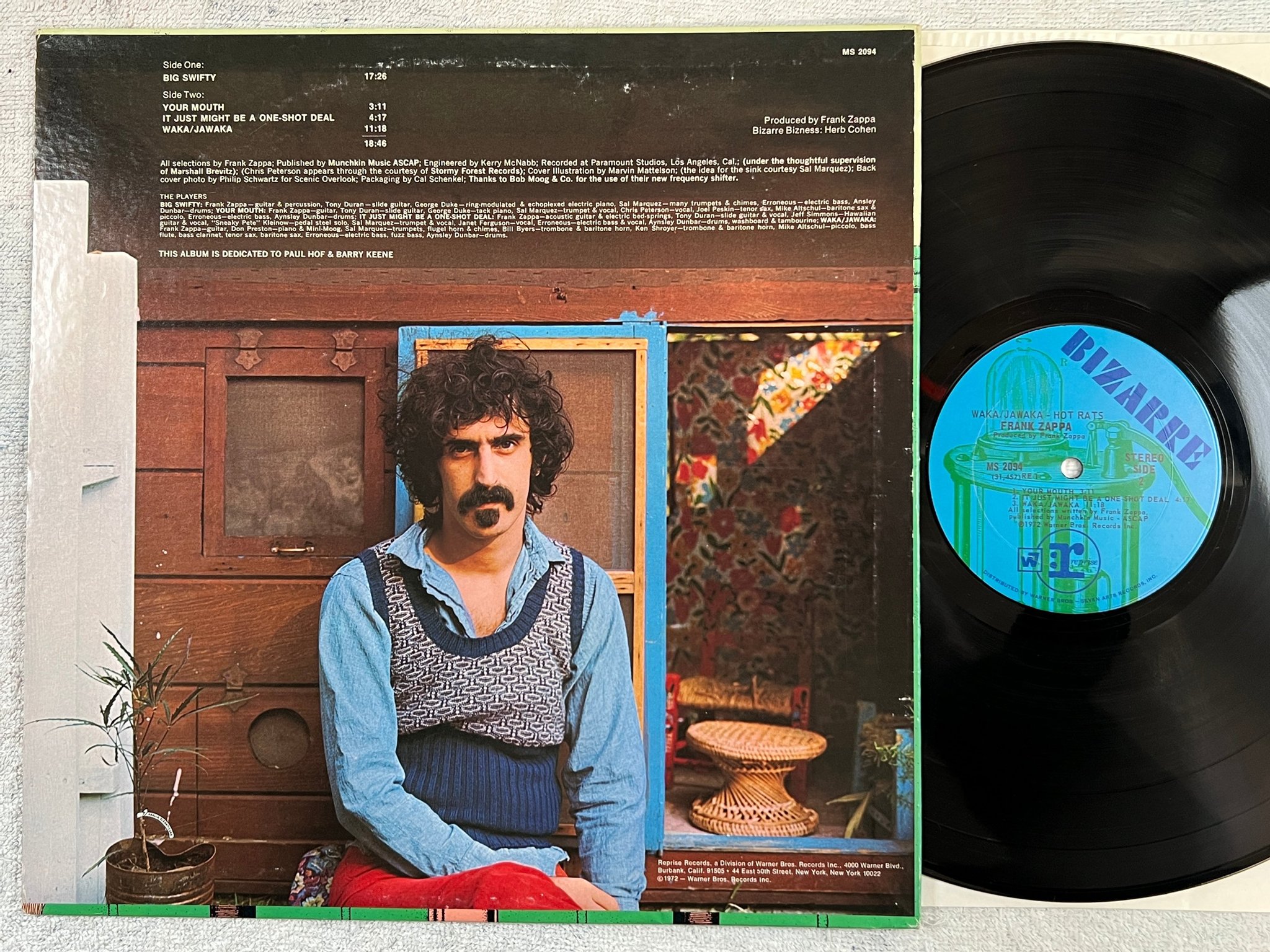 Omslagsbild för skivan FRANK ZAPPA waka jawaka LP -72 US BIZARRE MS 2094 