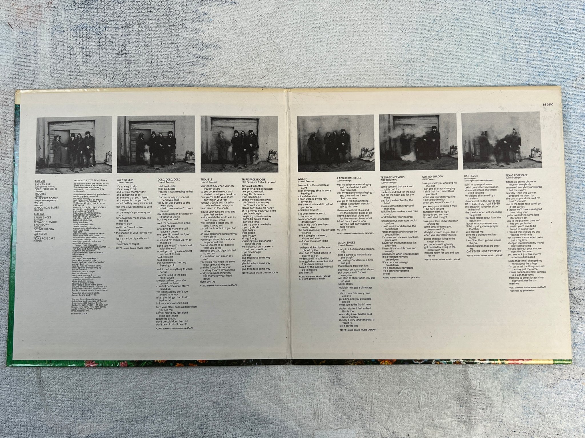 Omslagsbild för skivan LITTLE FEAT sailin’ shoes LP -72 US WARNER BS 2600