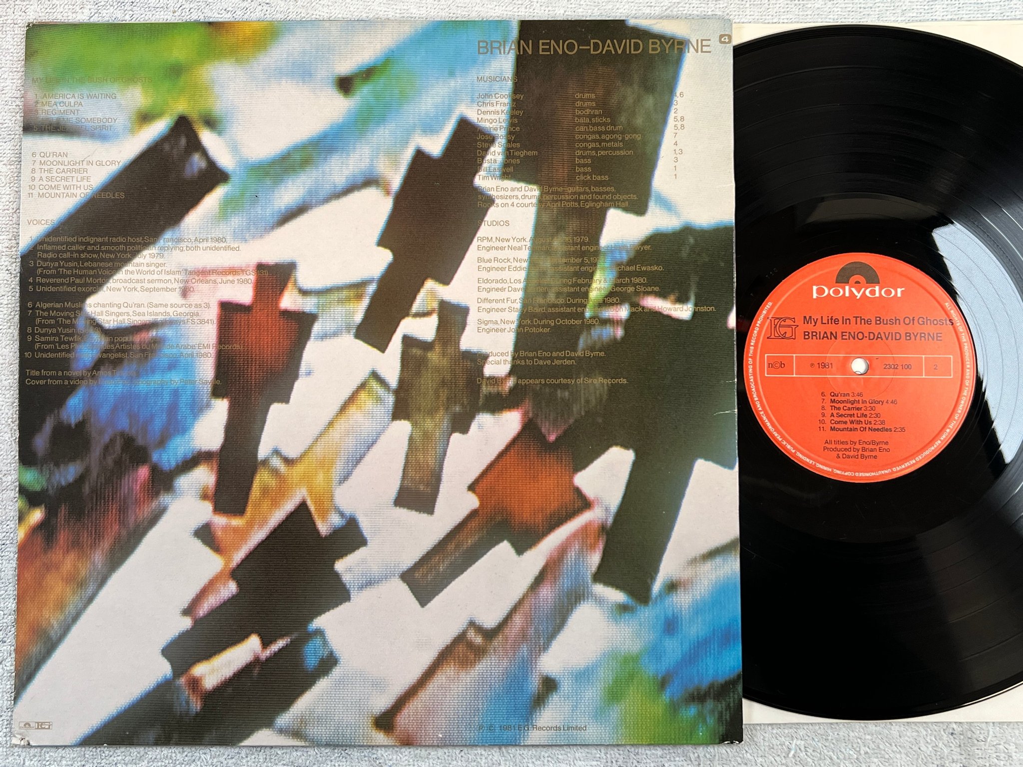 Omslagsbild för skivan BRIAN ENO / DAVID BYRNE my life in the bush of ghosts  LP -81 nab POLYDOR 2302 1