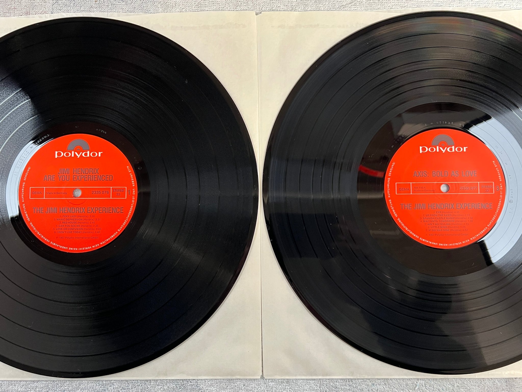 Omslagsbild för skivan THE JIMI HENDRIX EXPERIENCE Are You Experienced / Axis: Bold As Love 2xLP