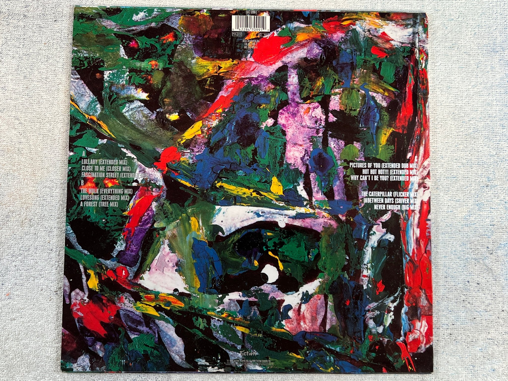 Omslagsbild för skivan THE CURE mixed up 2xLP -90 Hol FICTION 847009-1